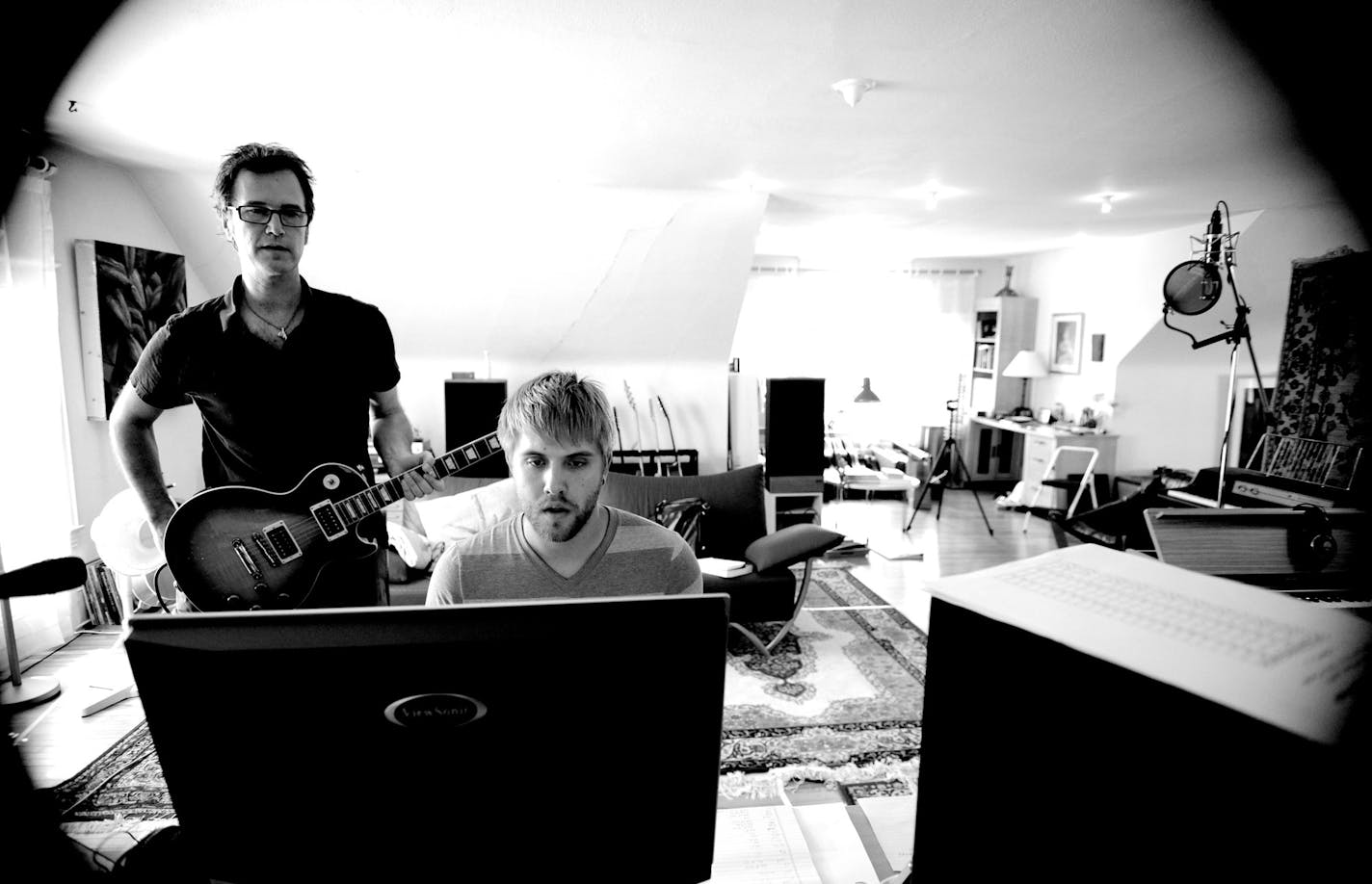 Musician Dan Wilson ( l ) and recording engineer John Rausch (r)- credit Steve Cohen