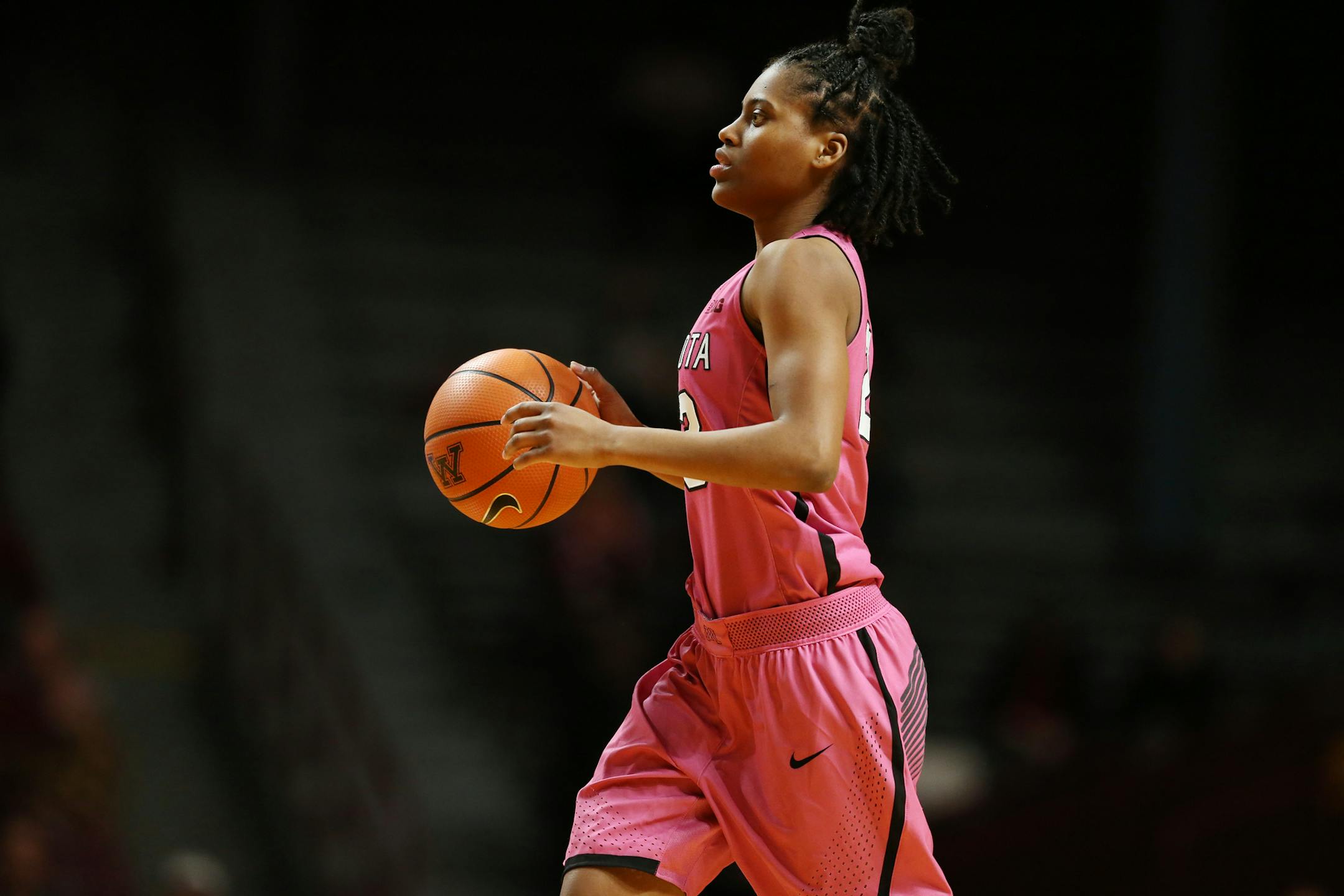 Minnesota Golden Gophers guard Kenisha Bell (23) drove the basketball down court at Williams Arena Sunday Feb 11, 2018 in Minneapolis, MN.] Minnesota beat Penn State 101-68 at Williams Arena JERRY HOLT • jerry.holt@startribune.com