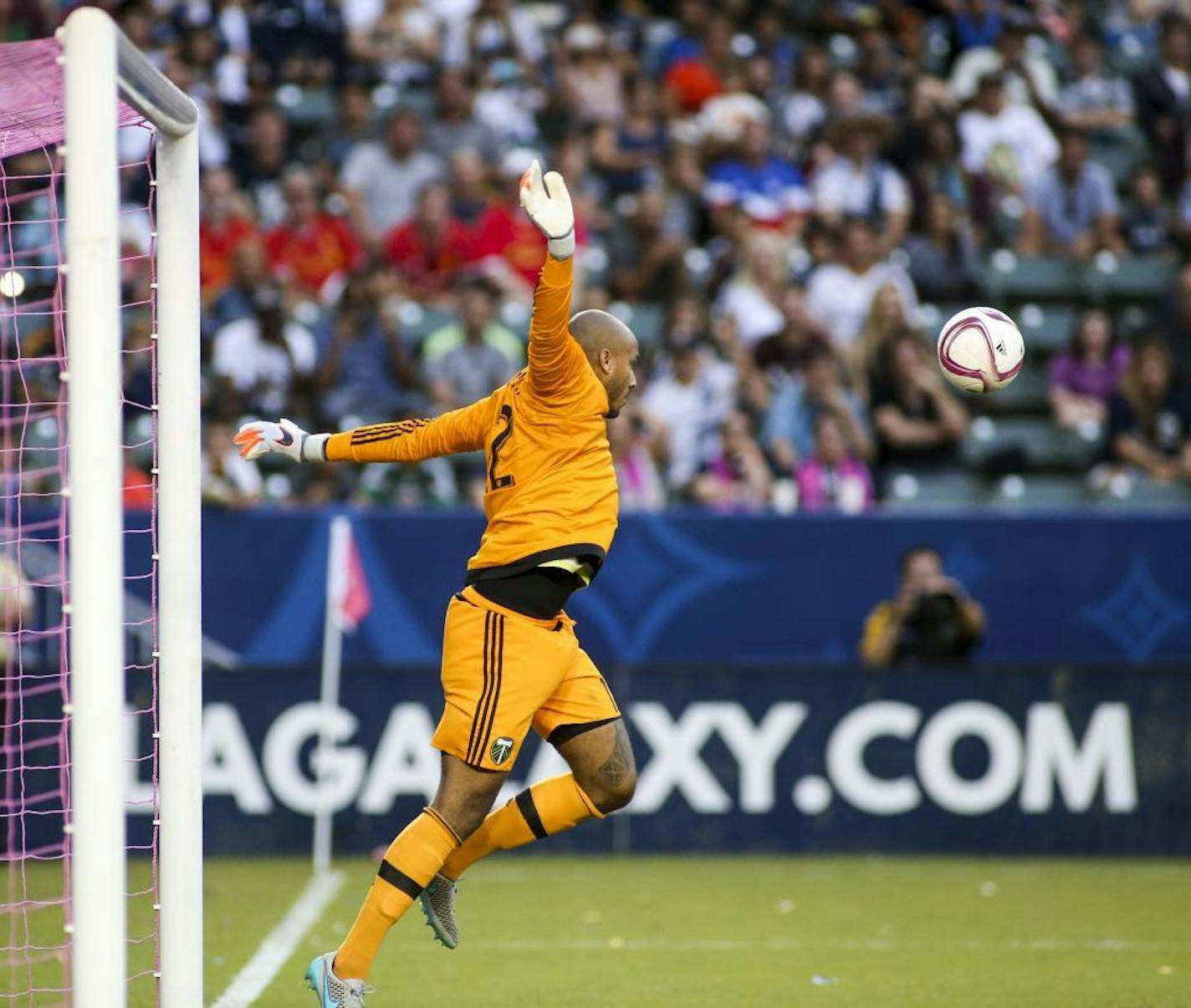 Portland Timbers goalkeeper Adam Kwarasey leads MLS goalkeepers with 13 shutouts, known among soccer fdans as "clean sheets."