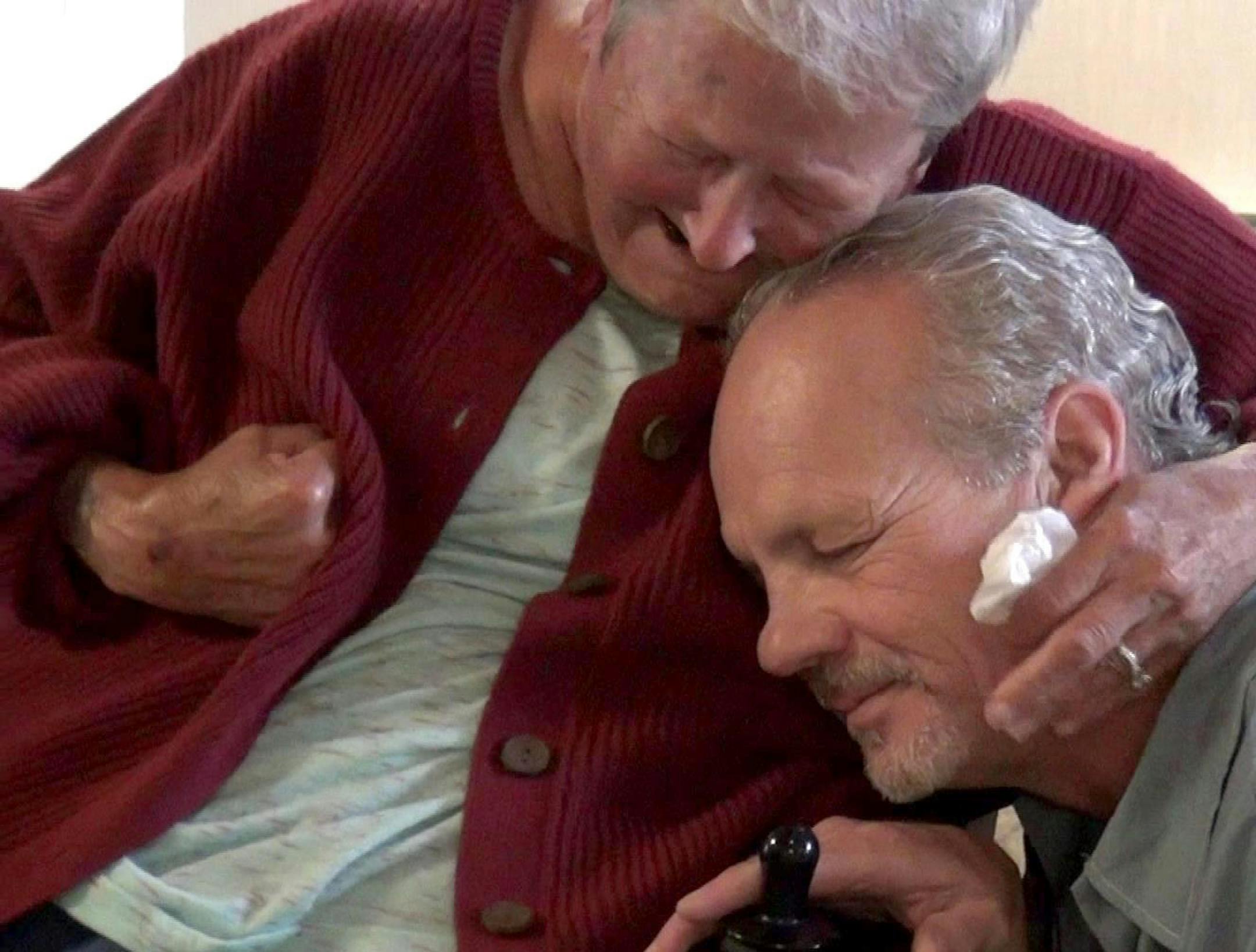 &#x201c;You feel like you&#x2019;re standing on top of Mount Everest, screaming for help, and nobody&#x2019;s listening.&#x201d;
Olson, with his mother, Gladys, after his release