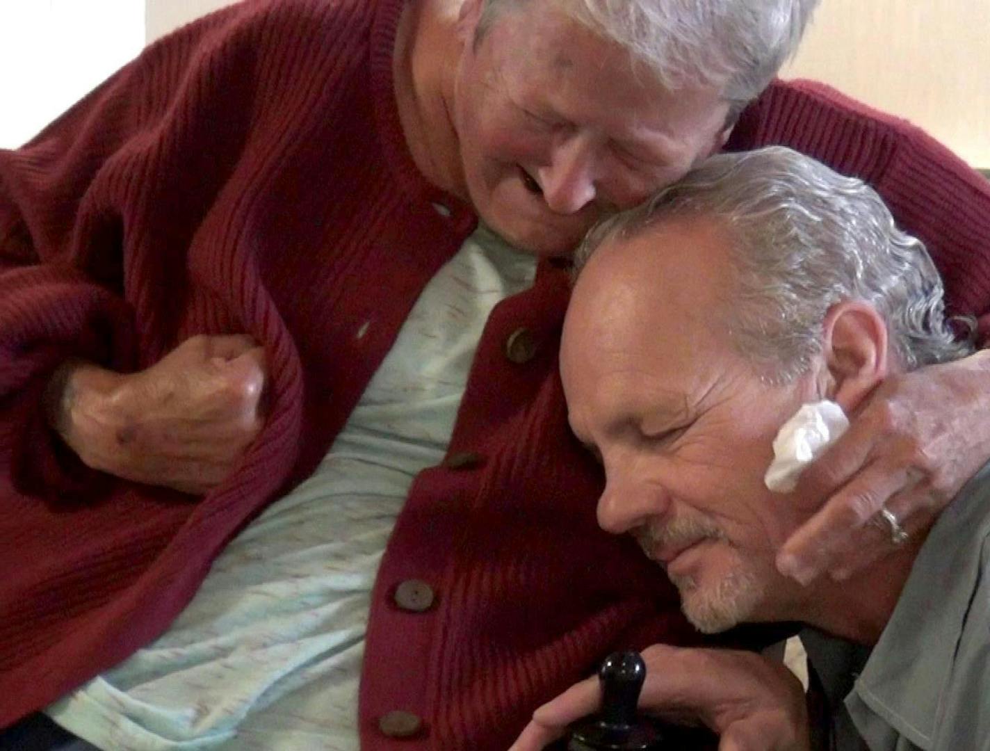 &#x201c;You feel like you&#x2019;re standing on top of Mount Everest, screaming for help, and nobody&#x2019;s listening.&#x201d;
Olson, with his mother, Gladys, after his release