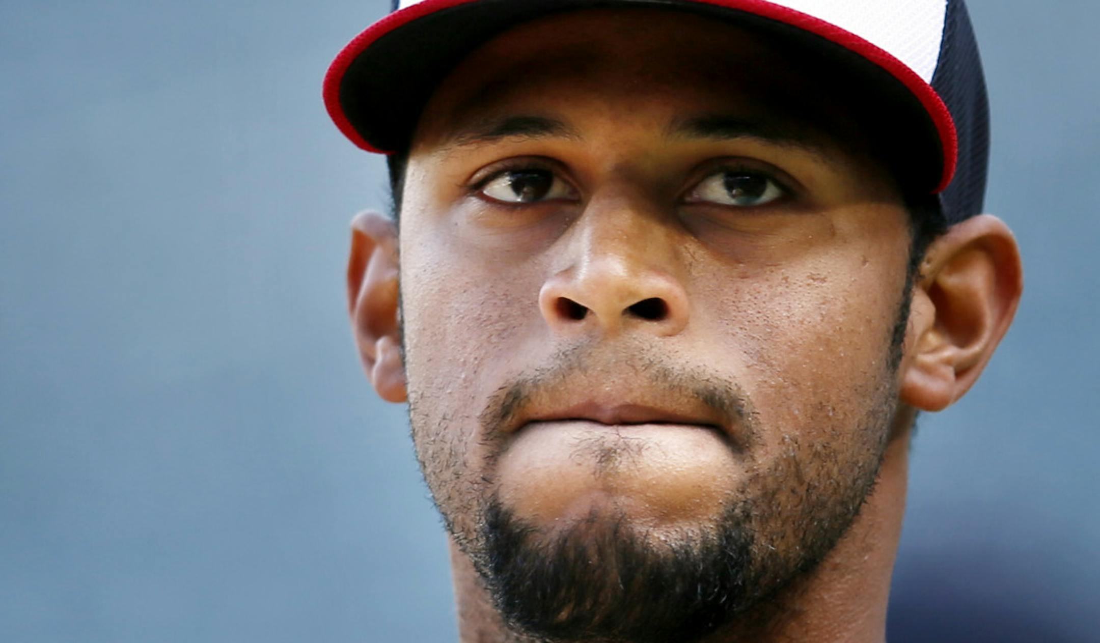 Twins center fielder Aaron Hicks