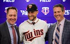Twins manager Rocoo Baldelli at his introductory news conference with Derek Falvey, left, and Thad Levine.