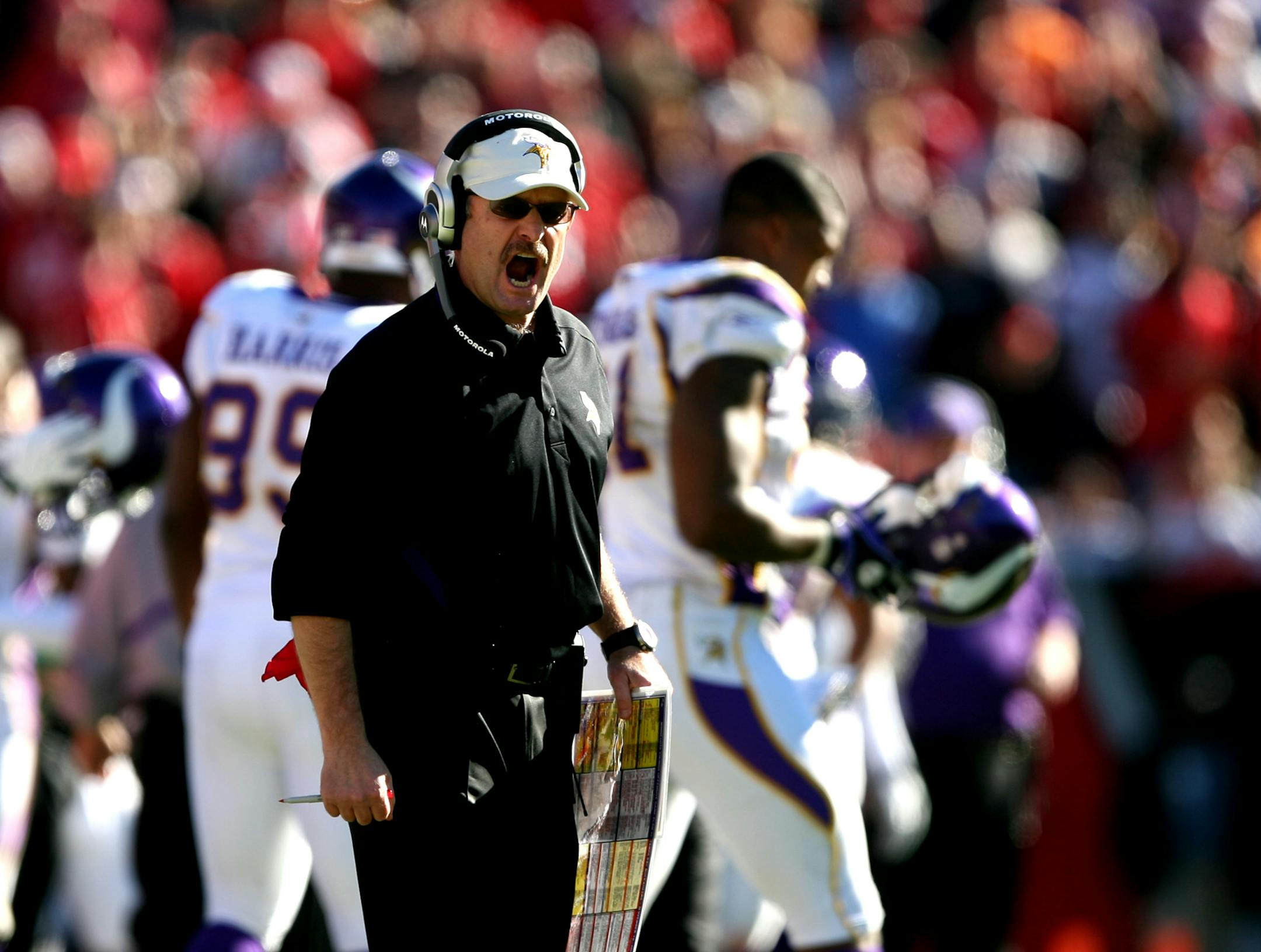 Vikings head coach Brad Childress yelled at the officials in the third quarter hoping to get pass interference call on Tampa Bay�s defense on a 4th down and 1 yard incomplete pass to Adrian Peterson.