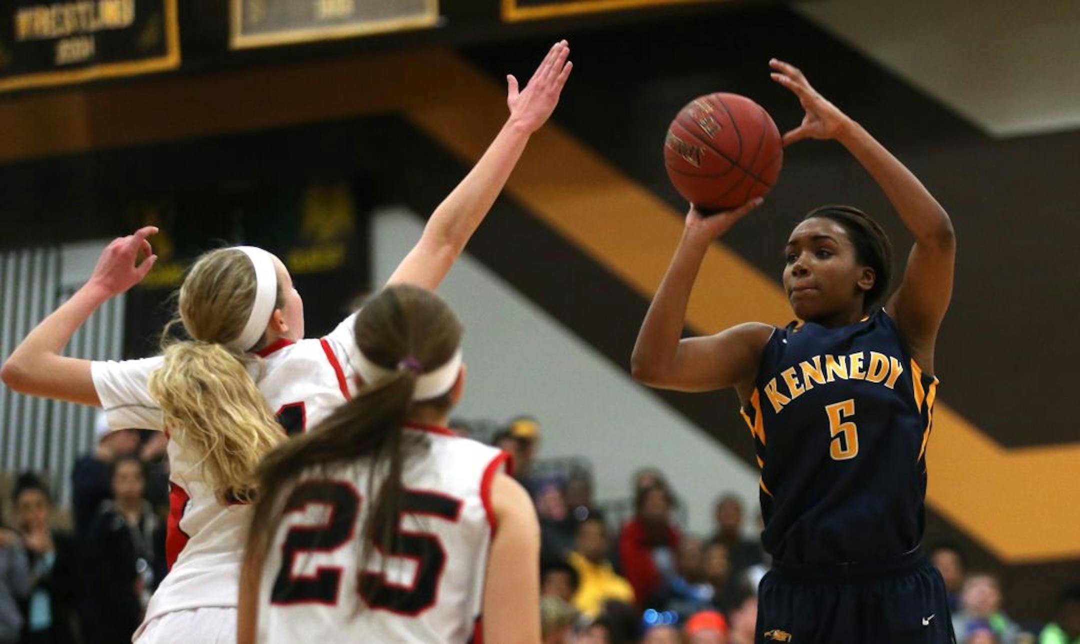 Tonoia Wade scored 24 points in Bloomington Kennedy's section final victory over Shakopee.