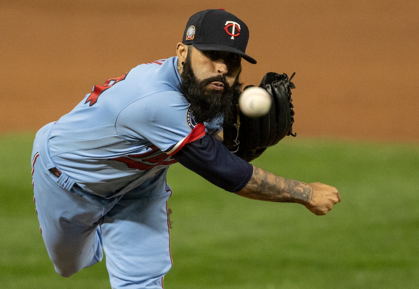 Twins pitcher Sergio Romo