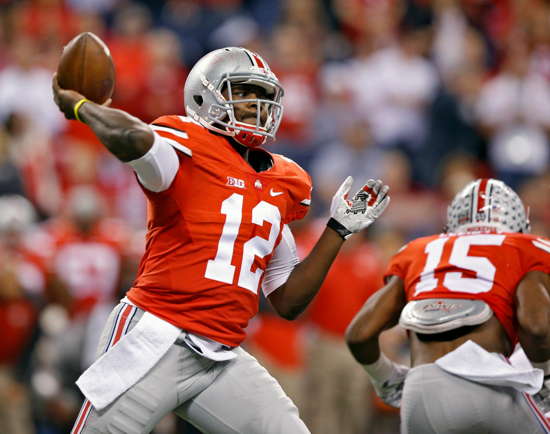 Ohio State quarterback Cardale Jones (12)