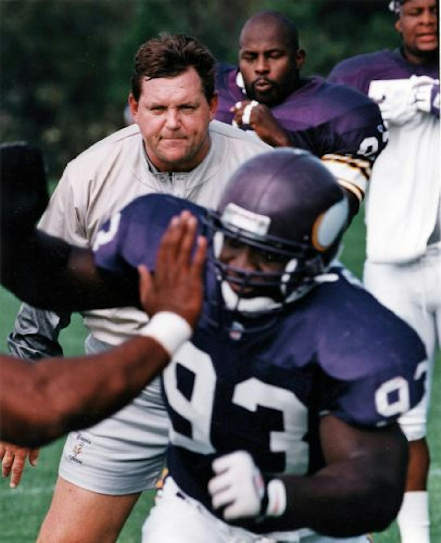 Ex-Vikings defensive line coach John Teerlinck (left) will present John Randle at his Hall of Fame enshrinement.