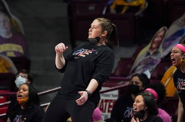 Minnesota Gophers head coach Lindsay Whalen has had success recruiting in the state.