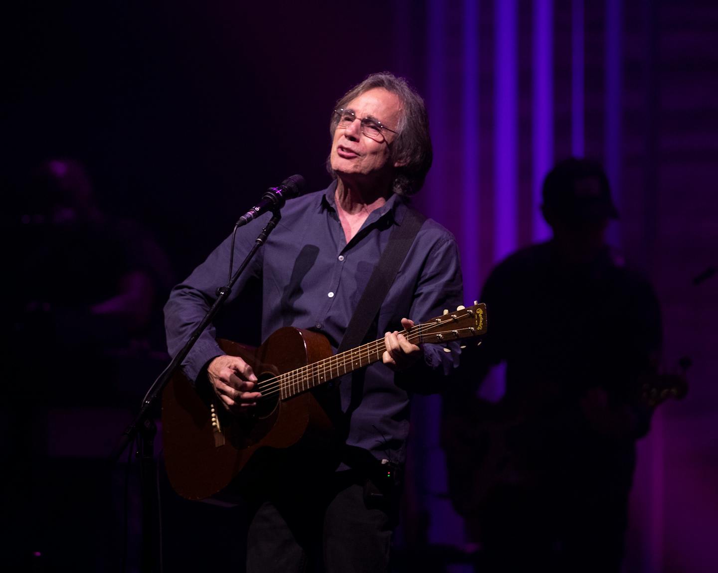 Jackson Browne digs deep and doubles up at the State