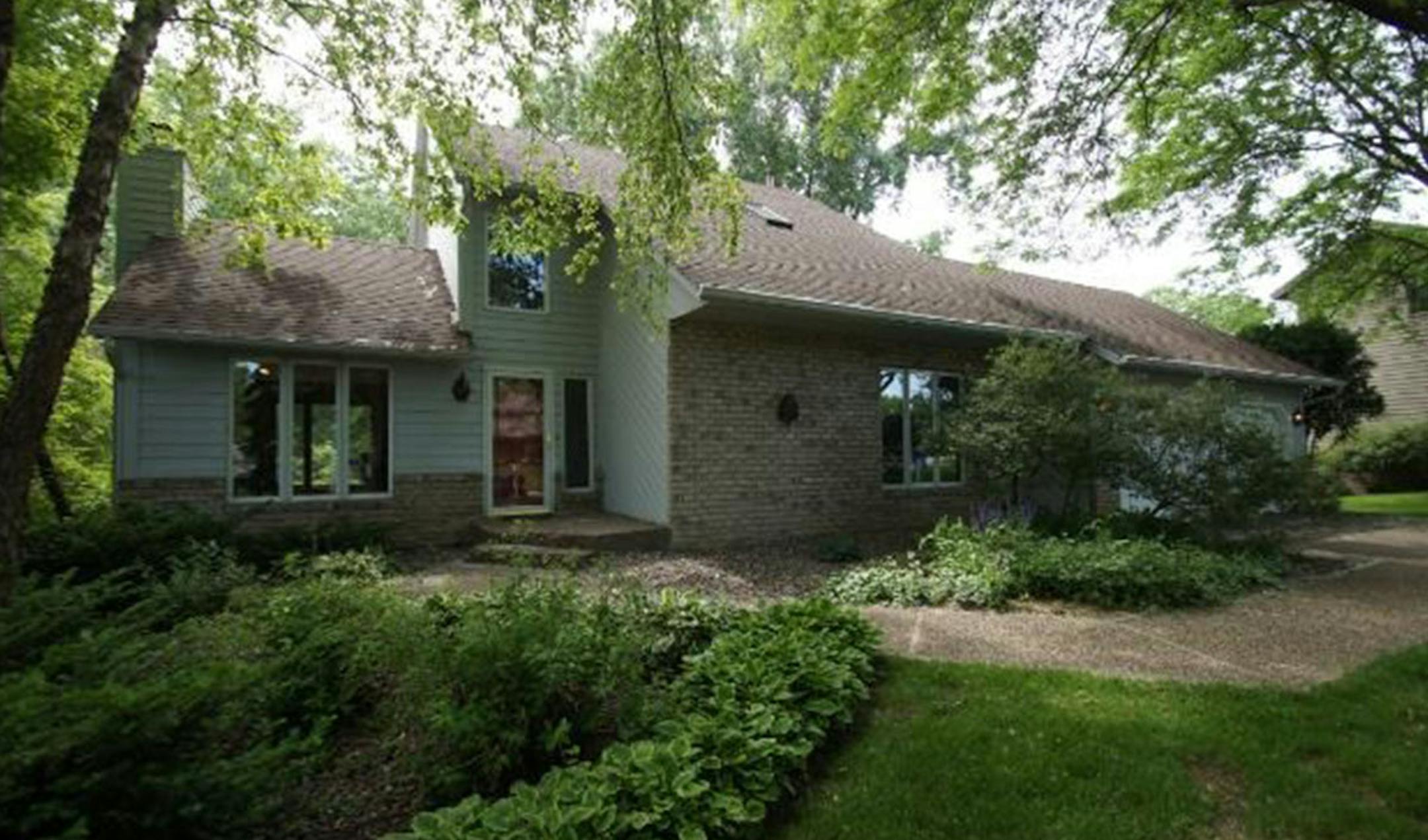 ... Golden Valley
Built in 1962, this four-bedroom, four-bath house has 4,198 finished square feet and features two bedrooms and a loft on the upper level, vaulted ceilings, a main-floor bedroom, sunroom, two fireplaces, finished walkout basement, patio and deck. Listed by Mark Vedder, RES Realty, 651-270-3493.