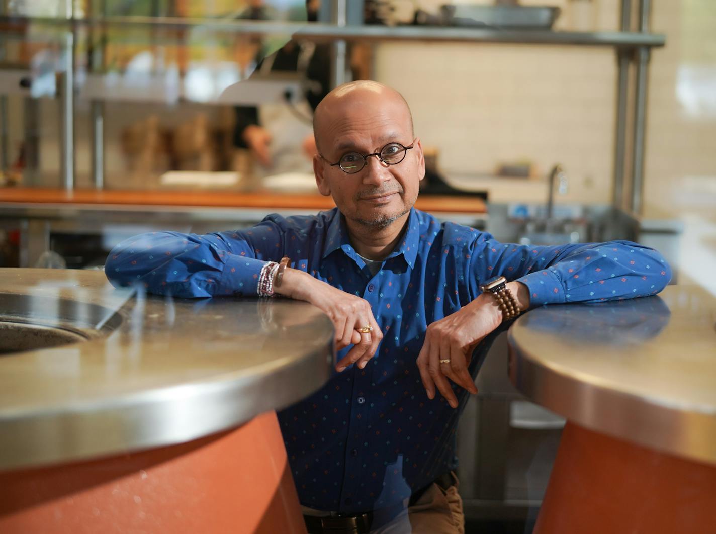 Raghavan Iyer with clay ovens at Pizza Karma in Eden Prairie. ] GLEN STUBBE &#x2022; glen.stubbe@startribune.com Thursday, October 3, 2019 Q&A with Raghavan Iyer, a chef, restaurateur and cookbook author who long ago helped make curry more approachable for mainstream palates. Raghavan Iyer created the concept, menu, and trained the staff at the new Pizza Karma