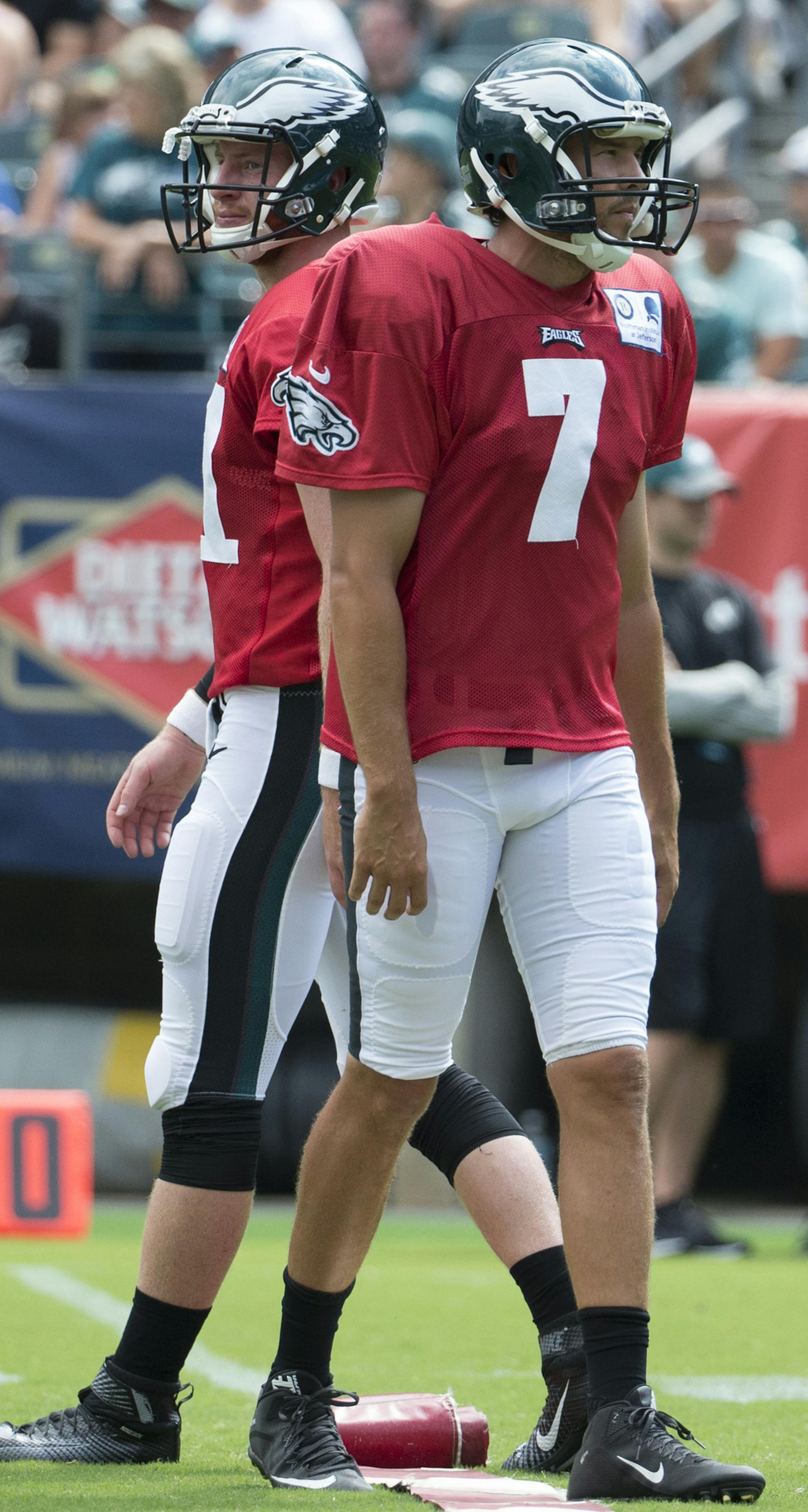 Sam Bradford was expected to be the Eagles&#x2019; starting quarterback this season, but No. 2 overall draft pick Carson Wentz, left, got the job after Philadelphia traded Bradford to the Vikings.