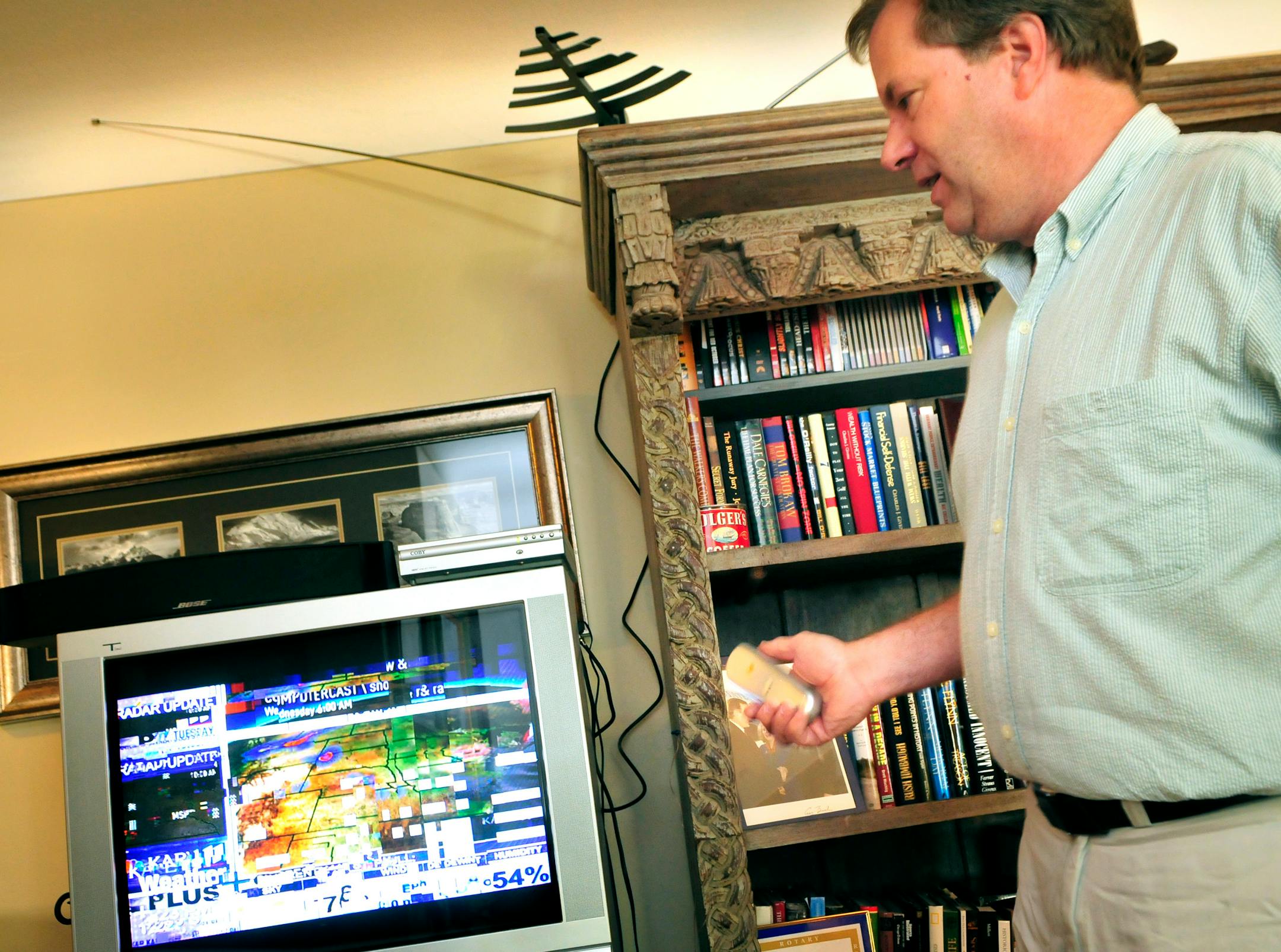 "If cable were in my budget, this [difficulty with digital] definitely would drive me to it," south Minneapolis resident Steve Lyon said.