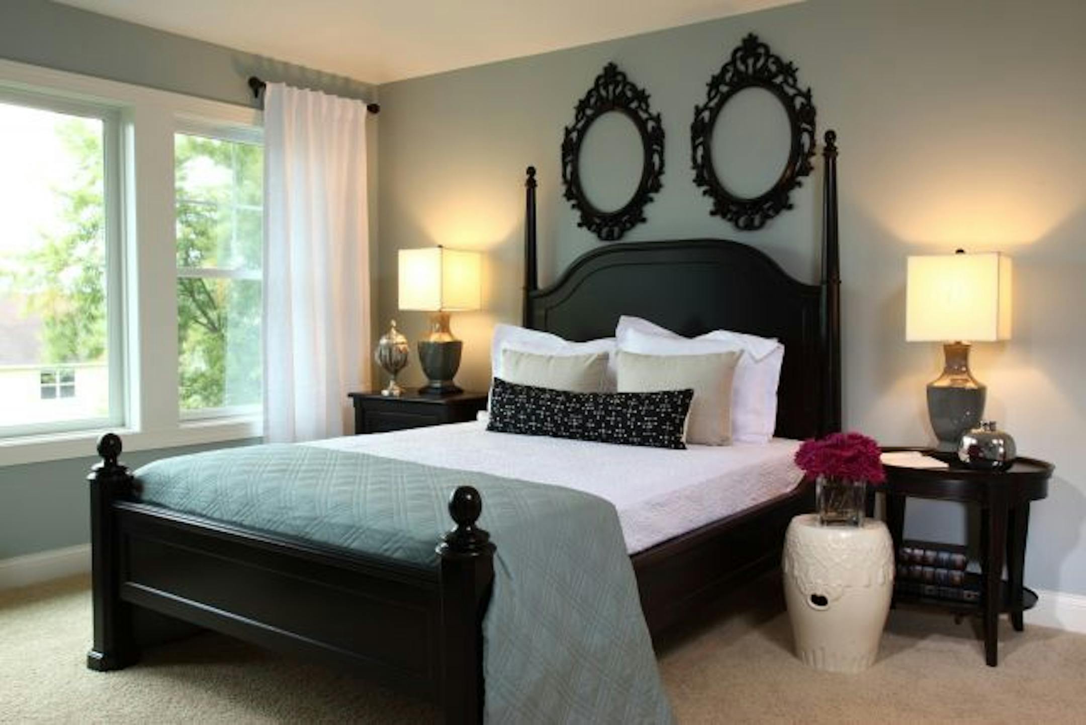 House on Avery Drive is on the Energy Tour. The McDonald Construction house has Andersen windows and low VOC carpet.