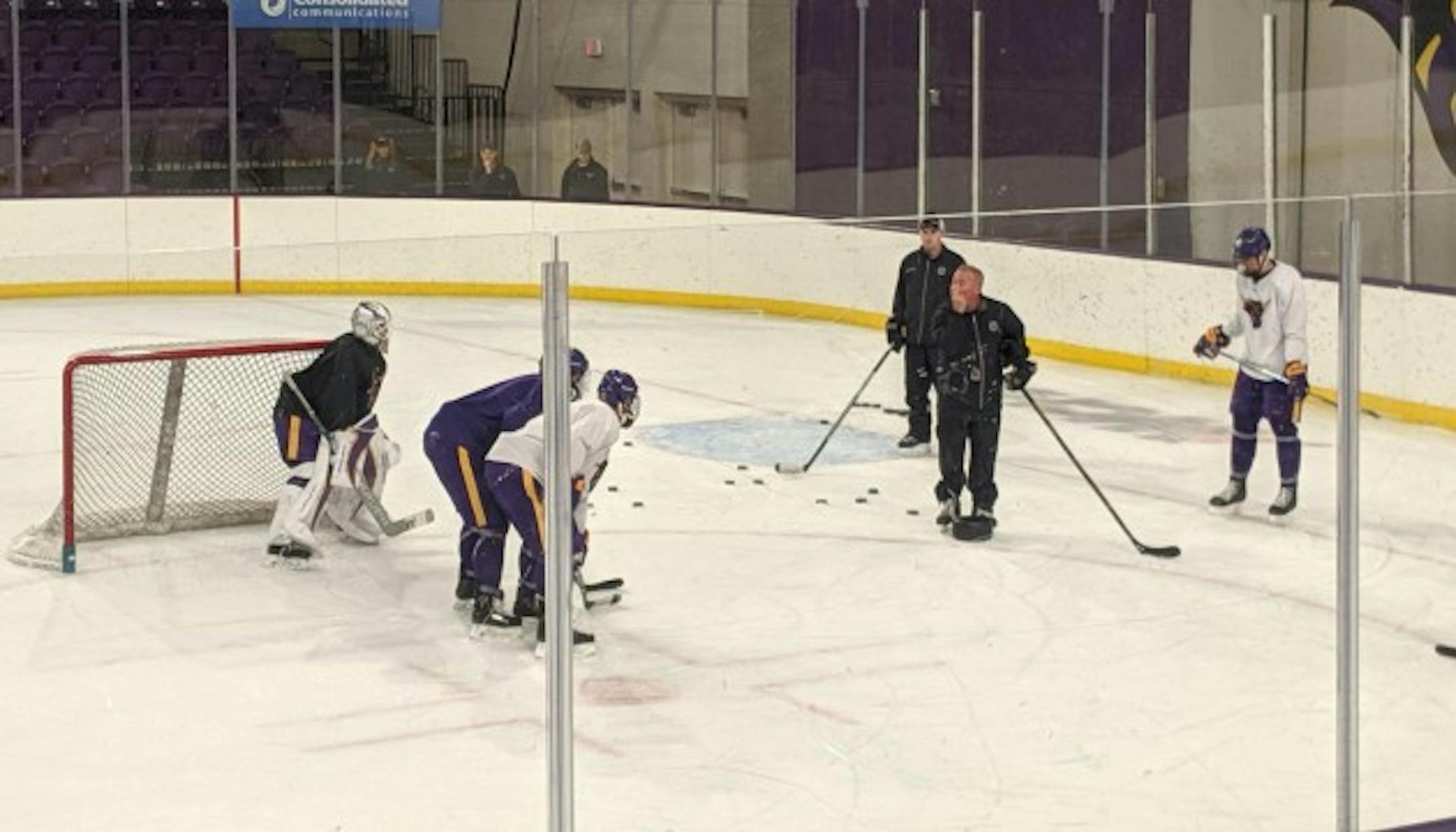 Coach Mike Hastings made a point with his Minnesota State Mavericks during Thursday's practice at the Verizon Wireless Center.