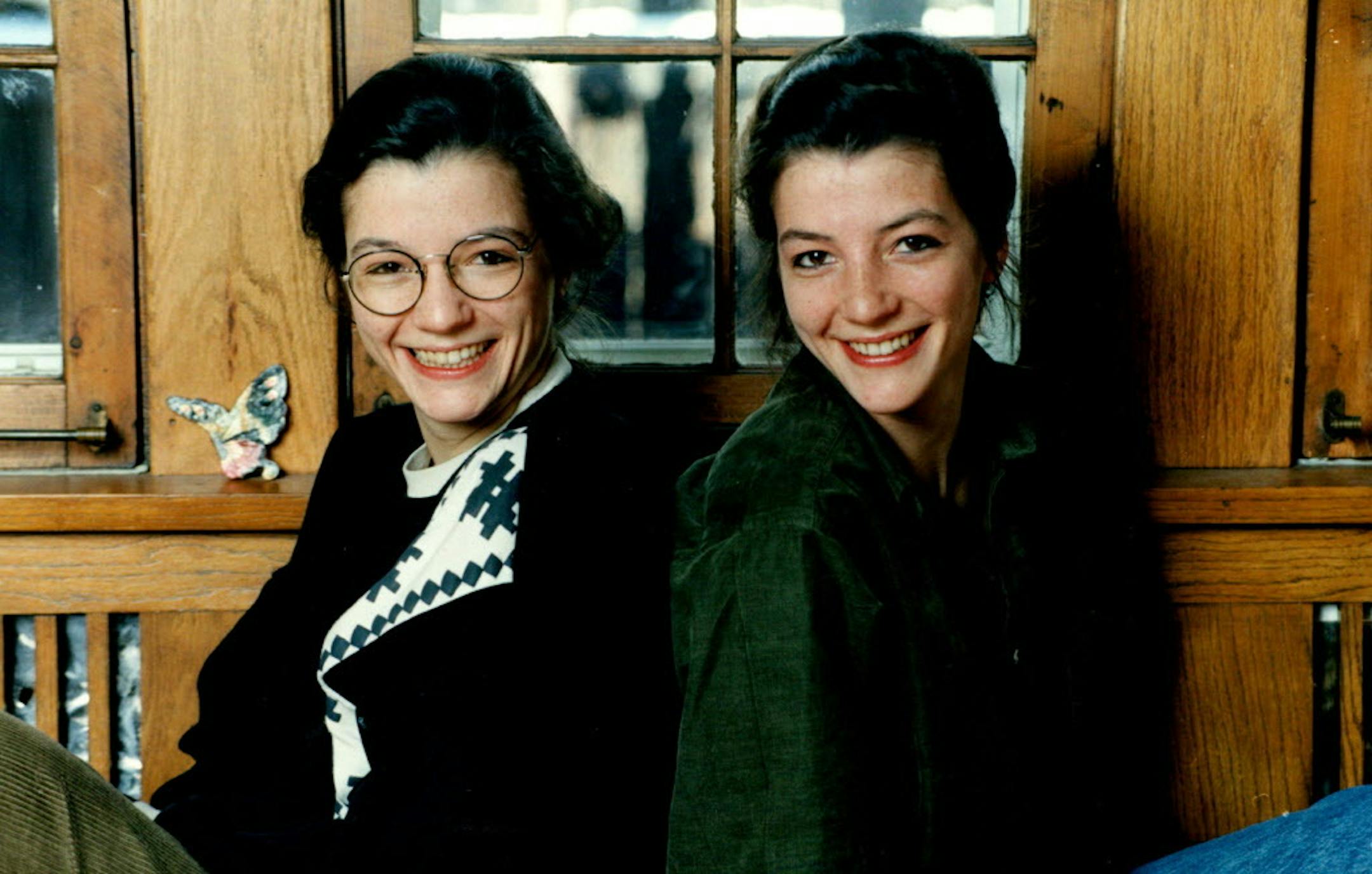 Felicity Jones, left, with twin sister Charity Jones in Minneapolis in 1990.