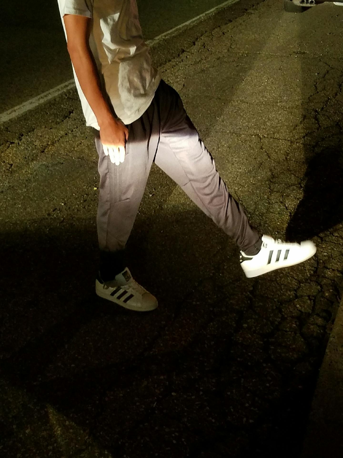 A motorist who admitted to having a few drinks is put through a balance test on the side of I-35W. The driver holds his balance when State Trooper Andrew Martinek tells him to raise a foot, whichever foot he prefers, and hold it off the ground with a straight leg while counting &#x201c;one thousand one, one thousand two." He passed the test and was not cited for DWI.