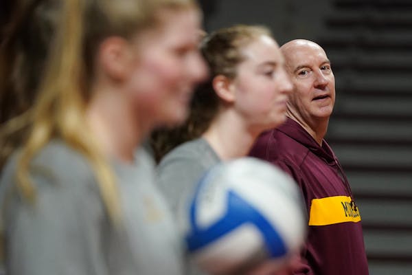 Souhan: U's new volleyball coach more confirmation of McCutcheon's legacy