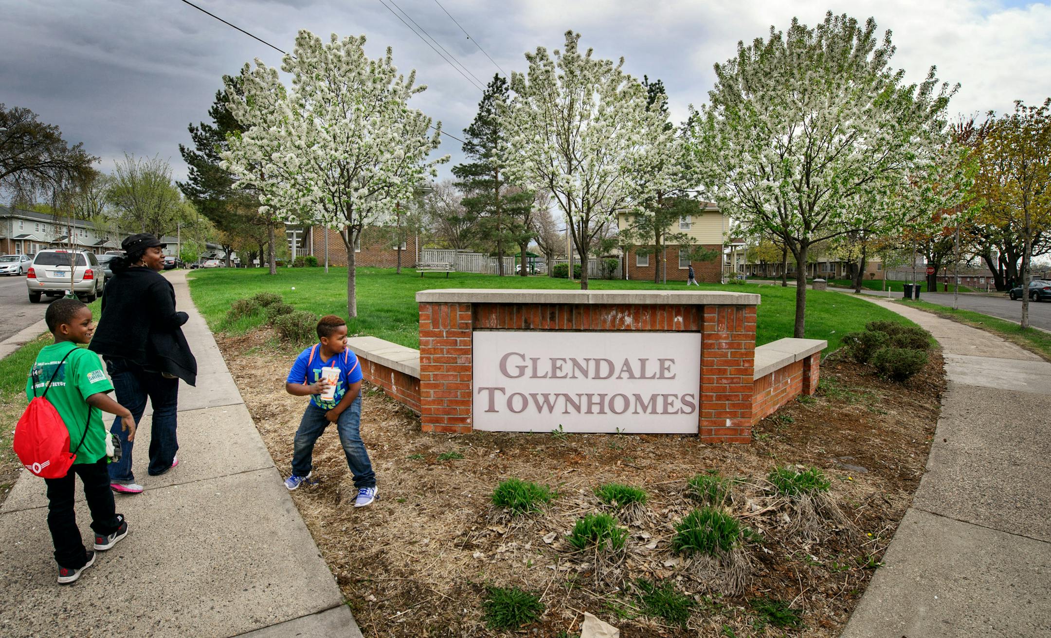 Glendale Townhomes housing project is slated to be knocked down and replaced with higher density housing. ] GLEN STUBBE * gstubbe@startribune.com Friday, May 1, 2015
