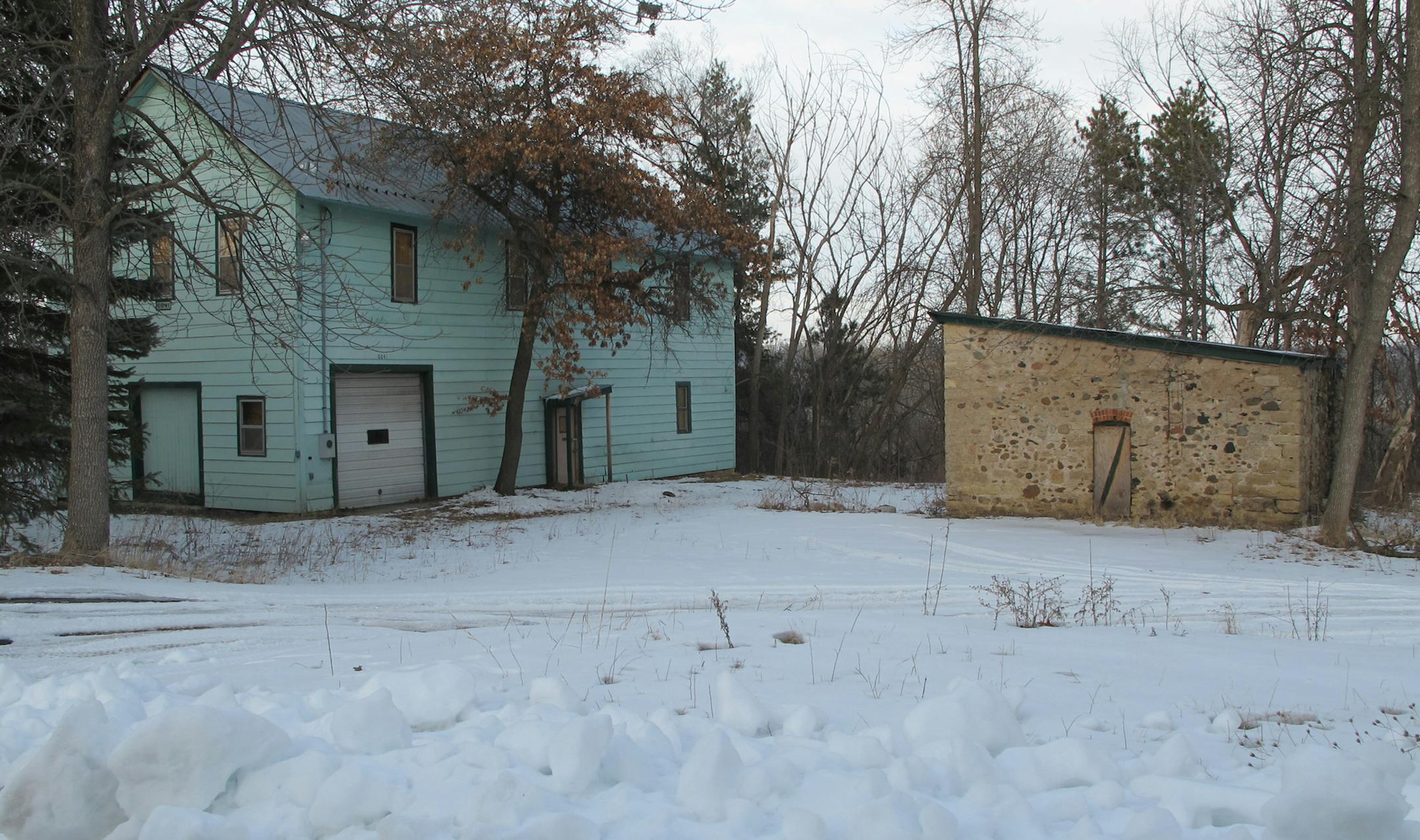 The Shoddy Mill and its stone warehouse are the last remaining structures in the abandoned Oak Park Heights neighborhood. They’re historic structures and, under the bridge plan, would be moved closer to Stillwater and preserved. Beginning in 1890 Jewish settlers Moritz and Bertha Bergstein operated a waste materials yard with the warehouse and “shoddy” mill, where waste fabric was recycled into stuffing for mattresses.