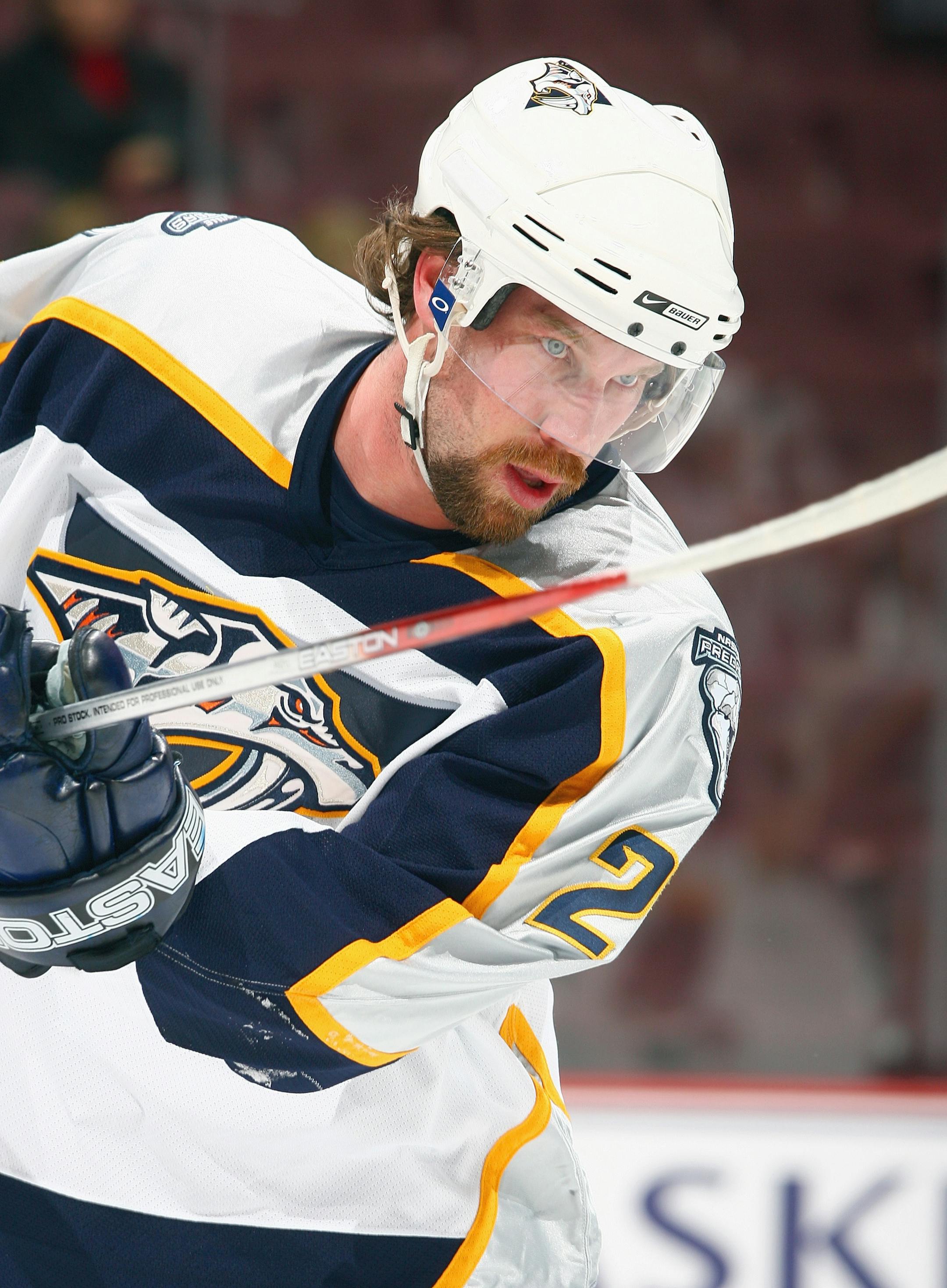 VANCOUVER, CANADA - MARCH 21: Peter Forsberg #21 of the Nashville Predators skates for the puck during the game against the Vancouver Canucks at General Motors Place on March 21, 2007 in Vancouver, Canada.