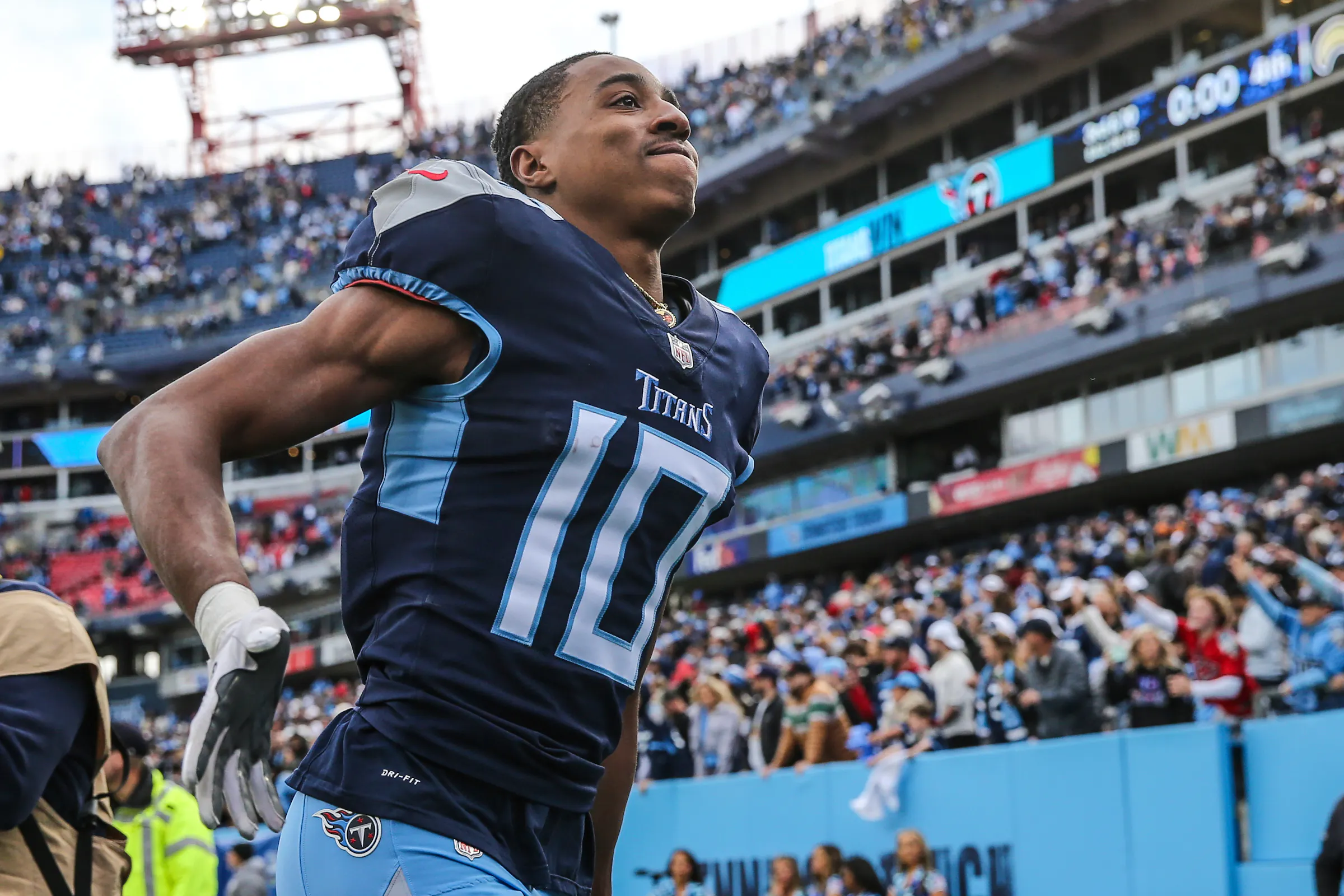 Week 11 in the NFL: Titans emerge at top of the pack