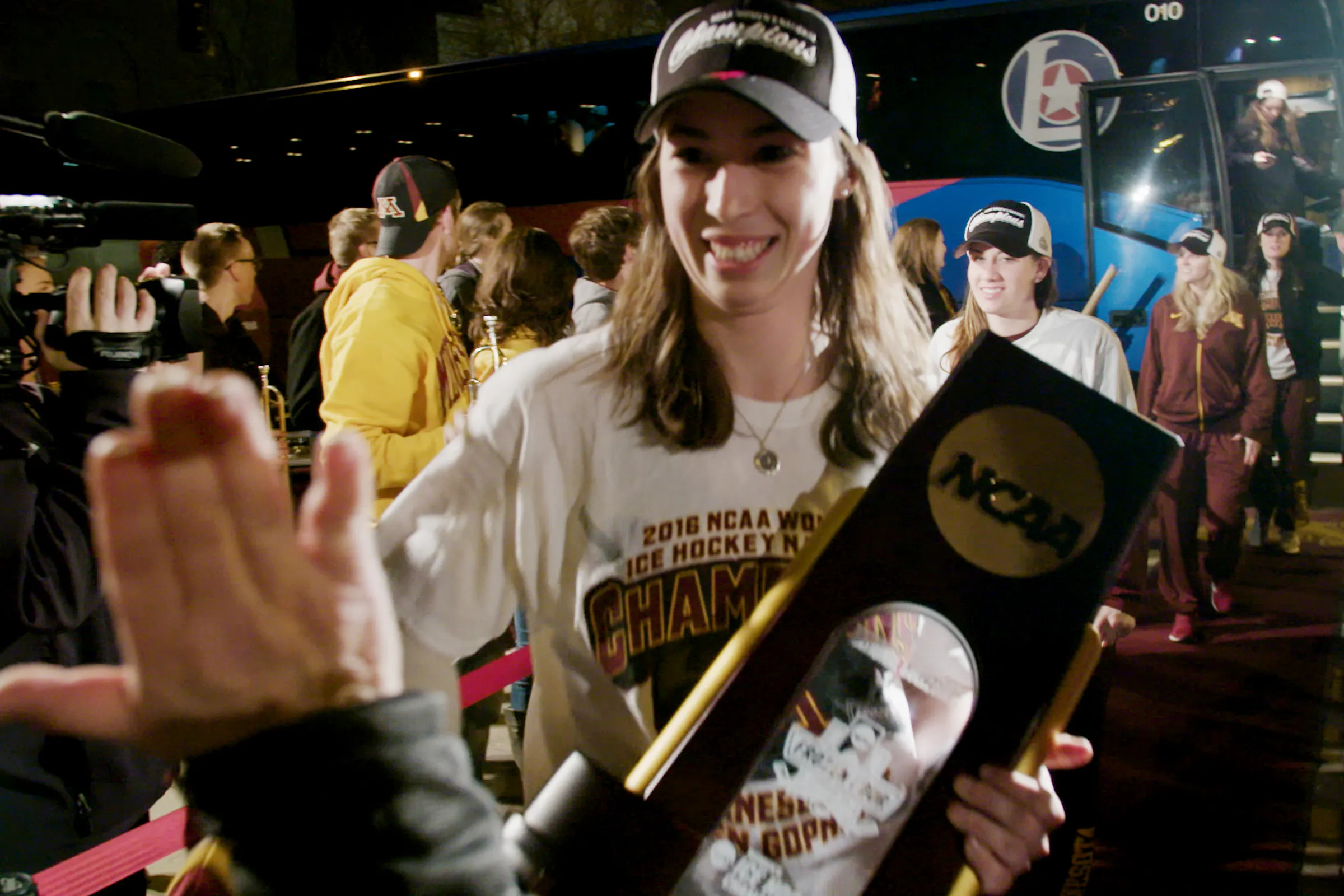 Gophers women's hockey coach Frost shrugs off dynasty talk