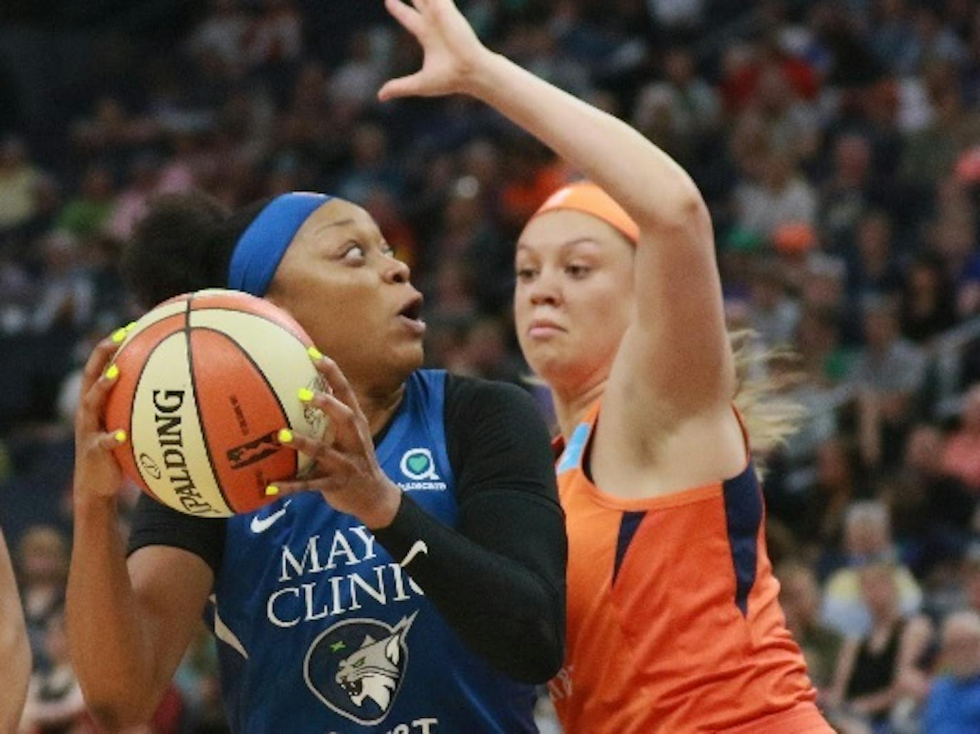 Lynx guard Odyssey Sims (shown during a June game against Connecticut) returned to her normal starting spot after an arrest for drunken driving on June 6 and had 23 points and eight assists in an 89-86 loss to Dallas on Sunday.