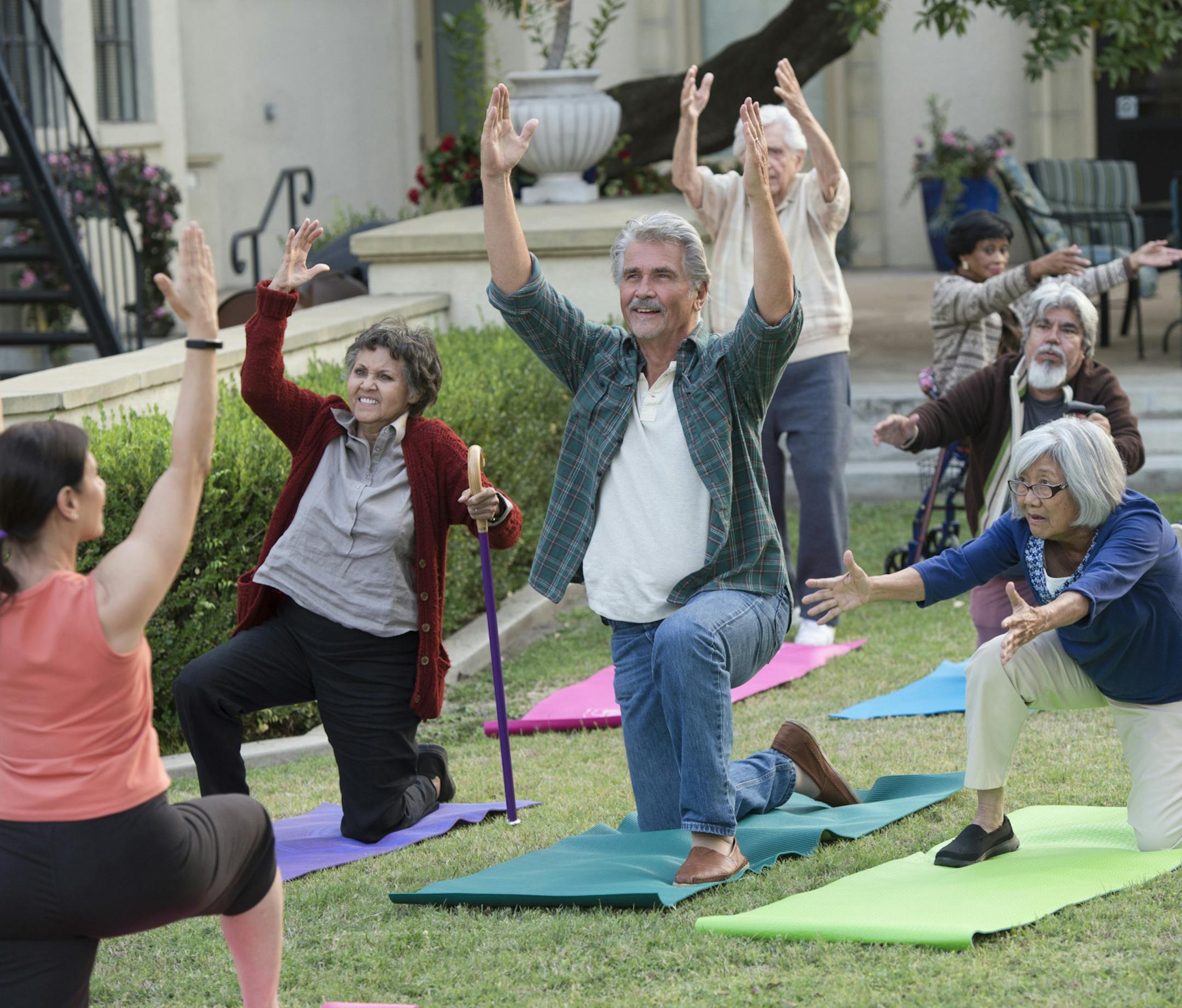 "Eyebrow Anonymous Trapped Gem" episide of "Life In Pieces." Pictured: James Brolin (John Short) Photo: Neil Jacobs/CBS