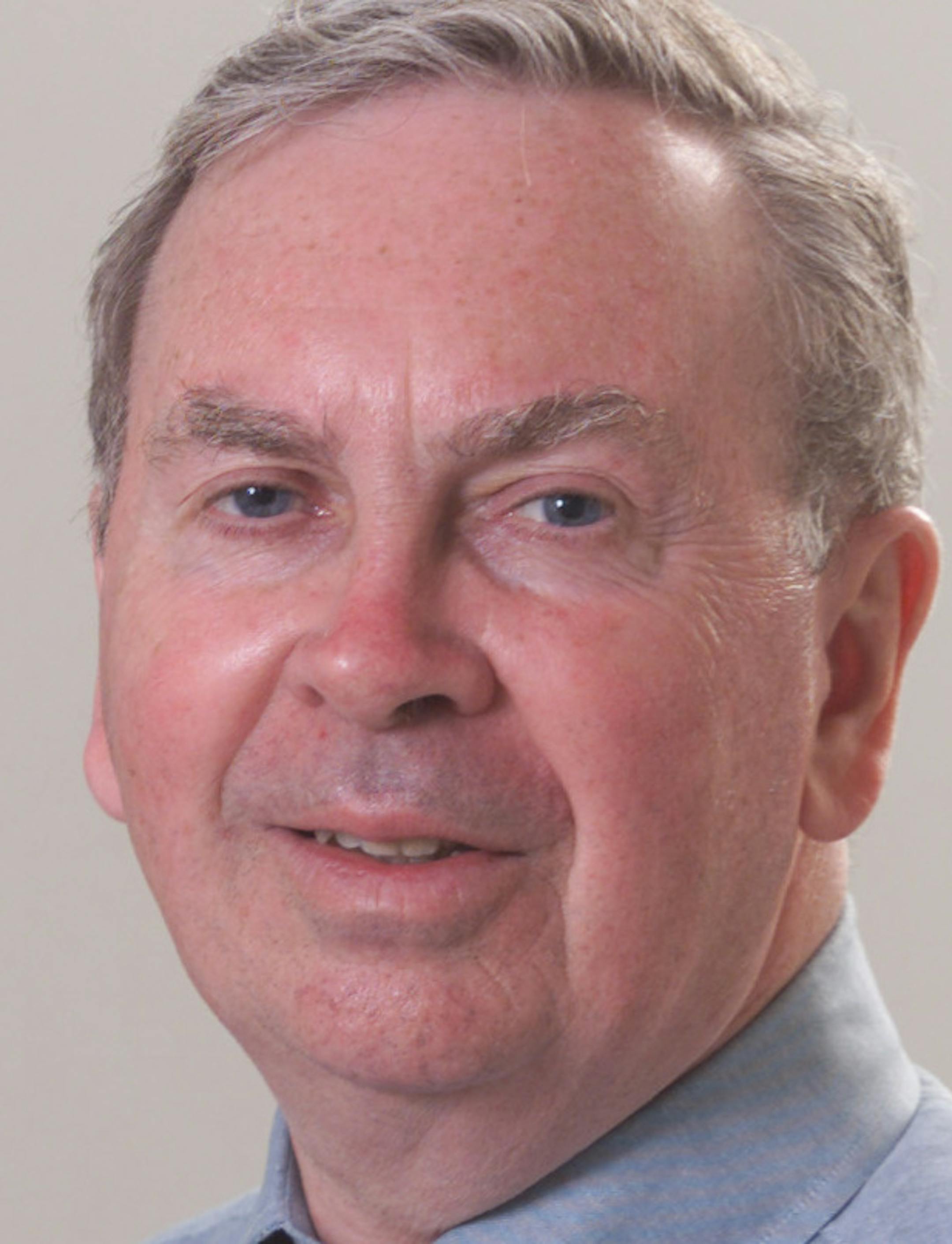 April, 2000 - Robert Franklin ORG XMIT: MIN2013060622350719