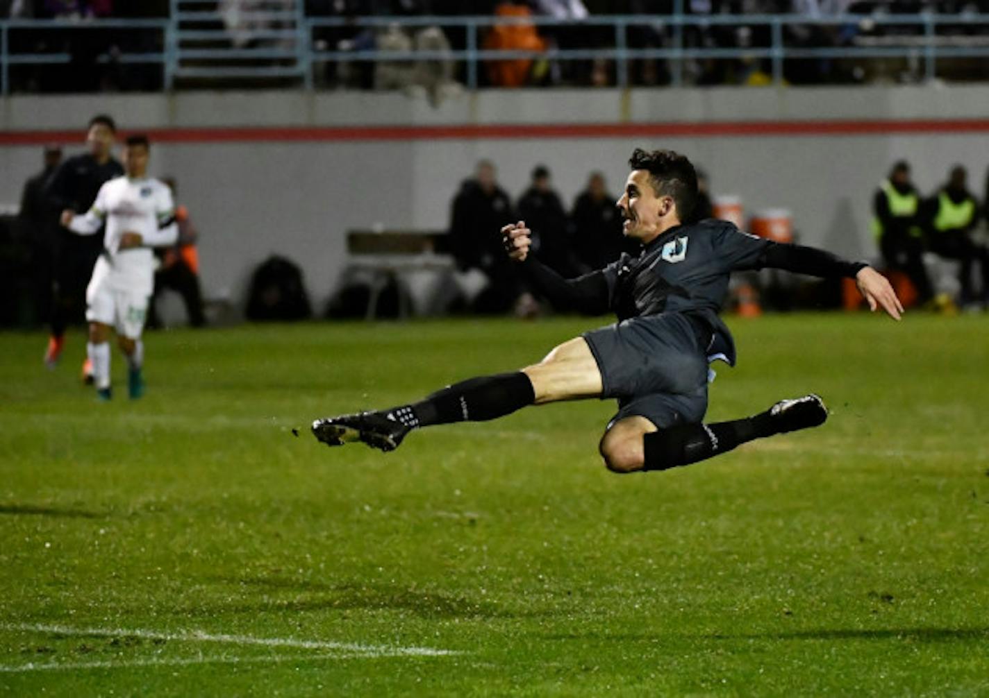 Midfielder Bernardo Anor, playing for United last season in the NASL. (Aaron Lavinsky, Star Tribune)