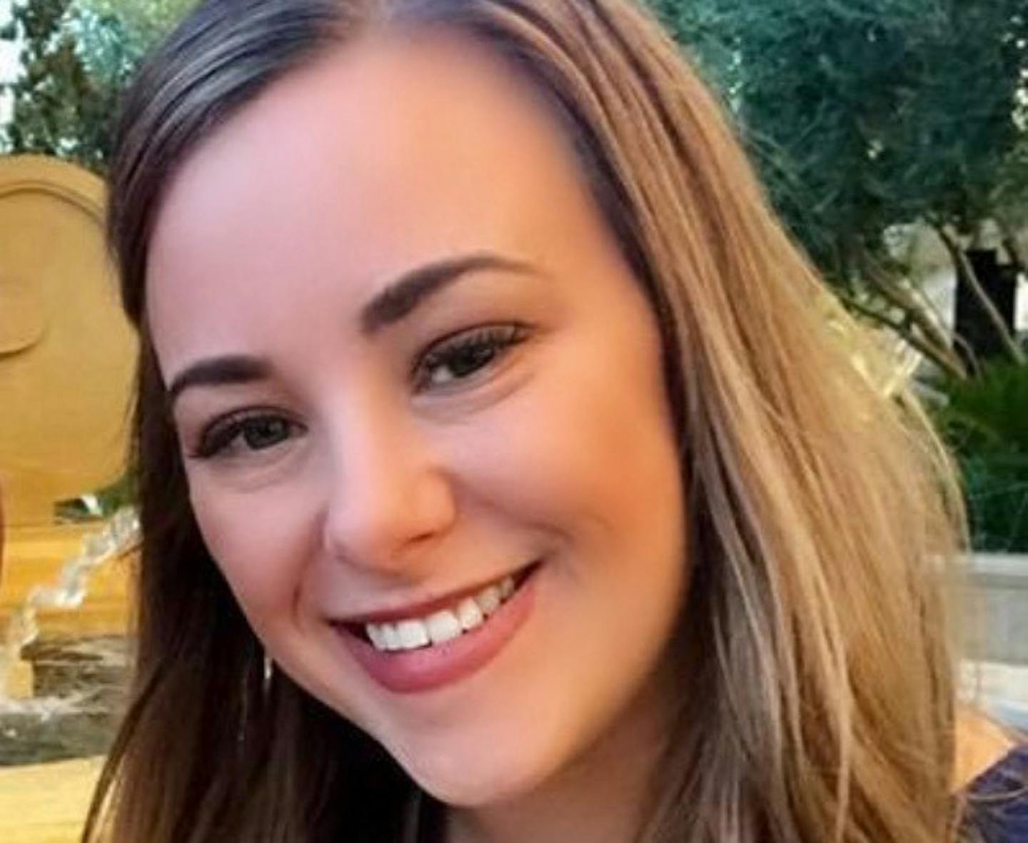 Angelique McDonald Flohrs