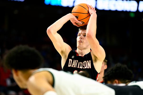 Michael Jones, who played high school basketball at Woodbury, will be a graduate transfer at Stanford after playing for Davidson.