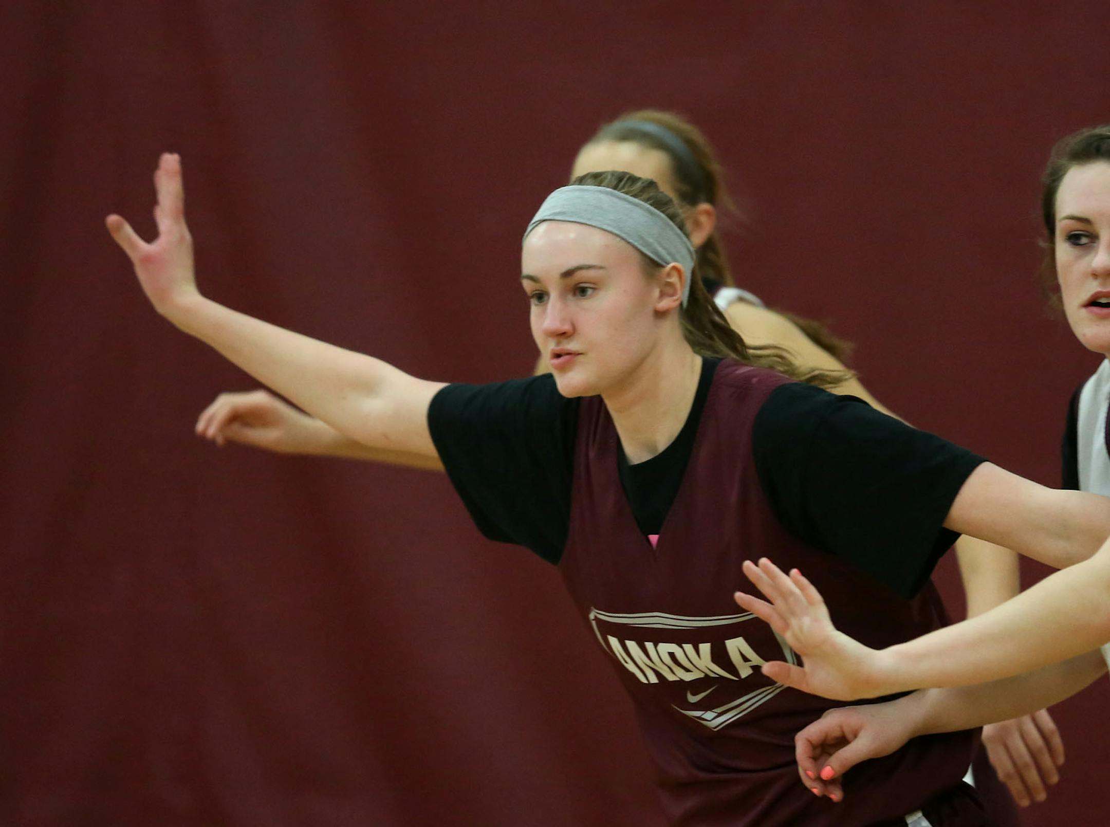 Jordan Meyer tried to make space under the basket against her teammate during practice in Anoka, Min., Tuesday, November 26, 2013. ] (KYNDELL HARKNESS/STAR TRIBUNE) kyndell.harkness@startribune.com