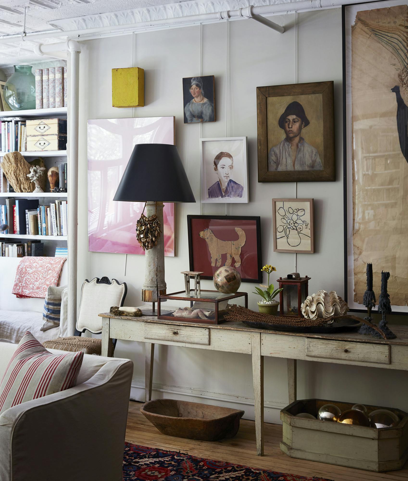 How a pro decorates with antiques and flea market finds