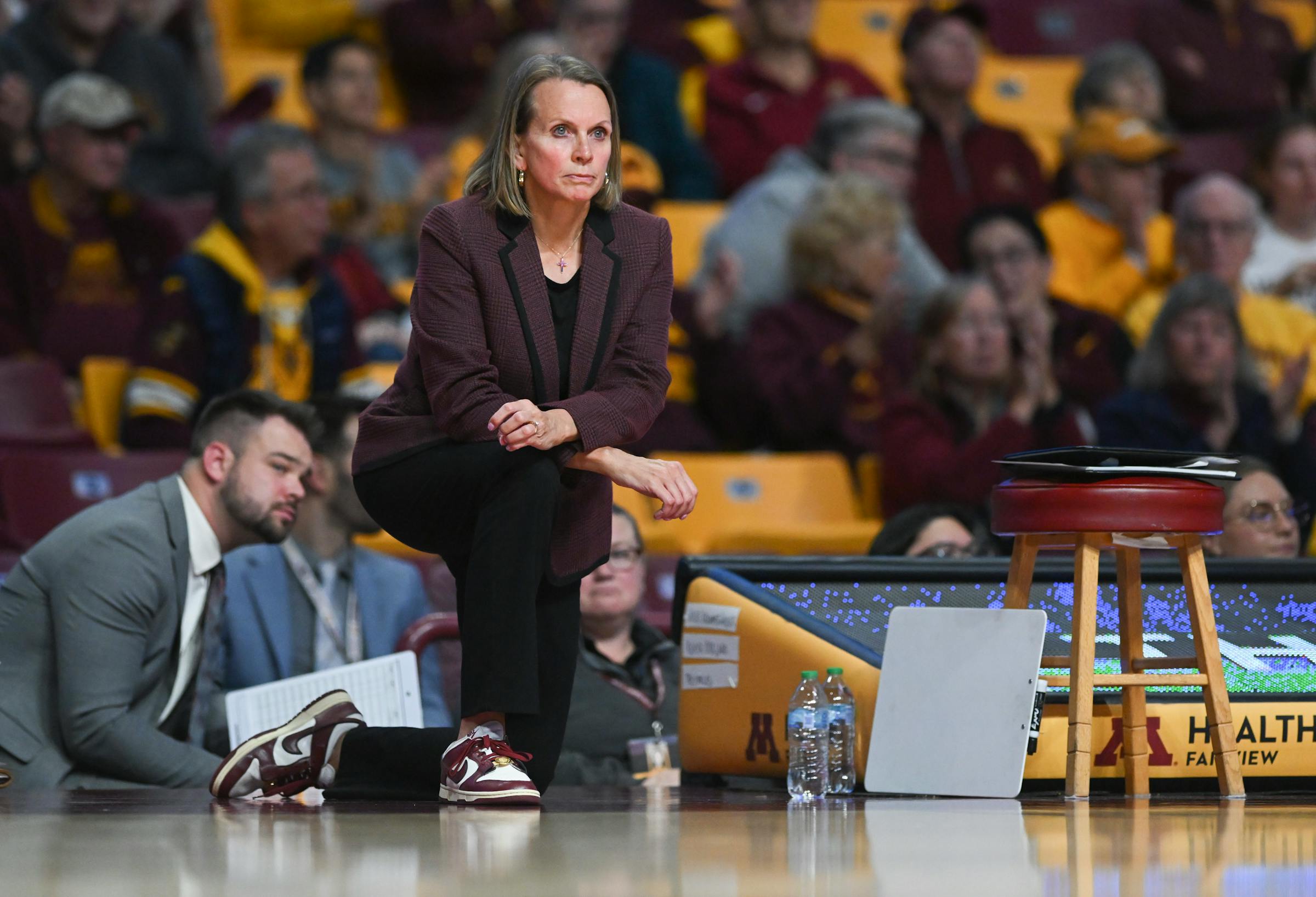 When Dawn Plitzuweit talks basketball, it’s a serious conversation