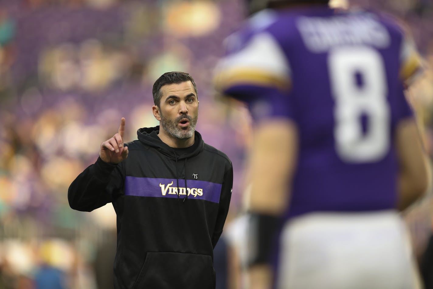 Vikings interim offensive coordinator Kevin Stefanski spoke with quarterback Kirk Cousins during pre-game warmups Sunday. ] JEFF WHEELER &#x2022; jeff.wheeler@startribune.com The Minnesota Vikings faced the Miami Dolphins in an NFL football game Sunday afternoon, December 16, 2018 at U.S. Bank Stadium in Minneapolis.