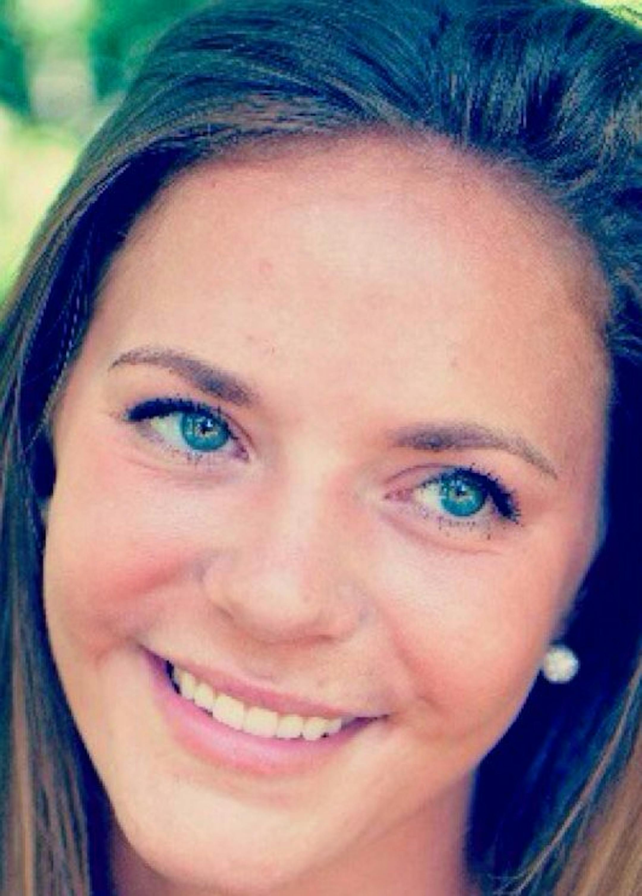 Kiersten Falck, Blaine hockey, sr., 2013-14