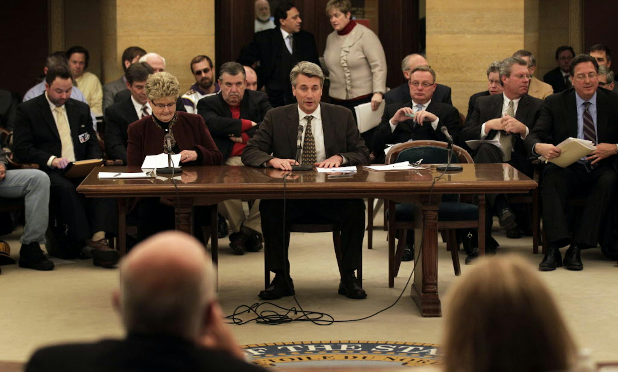 Minneapolis Mayor R. T. Rybak told a Senate hearng Tuesday that the city would contribute $300 million to a new Vikings stadium built at the Metrodome.