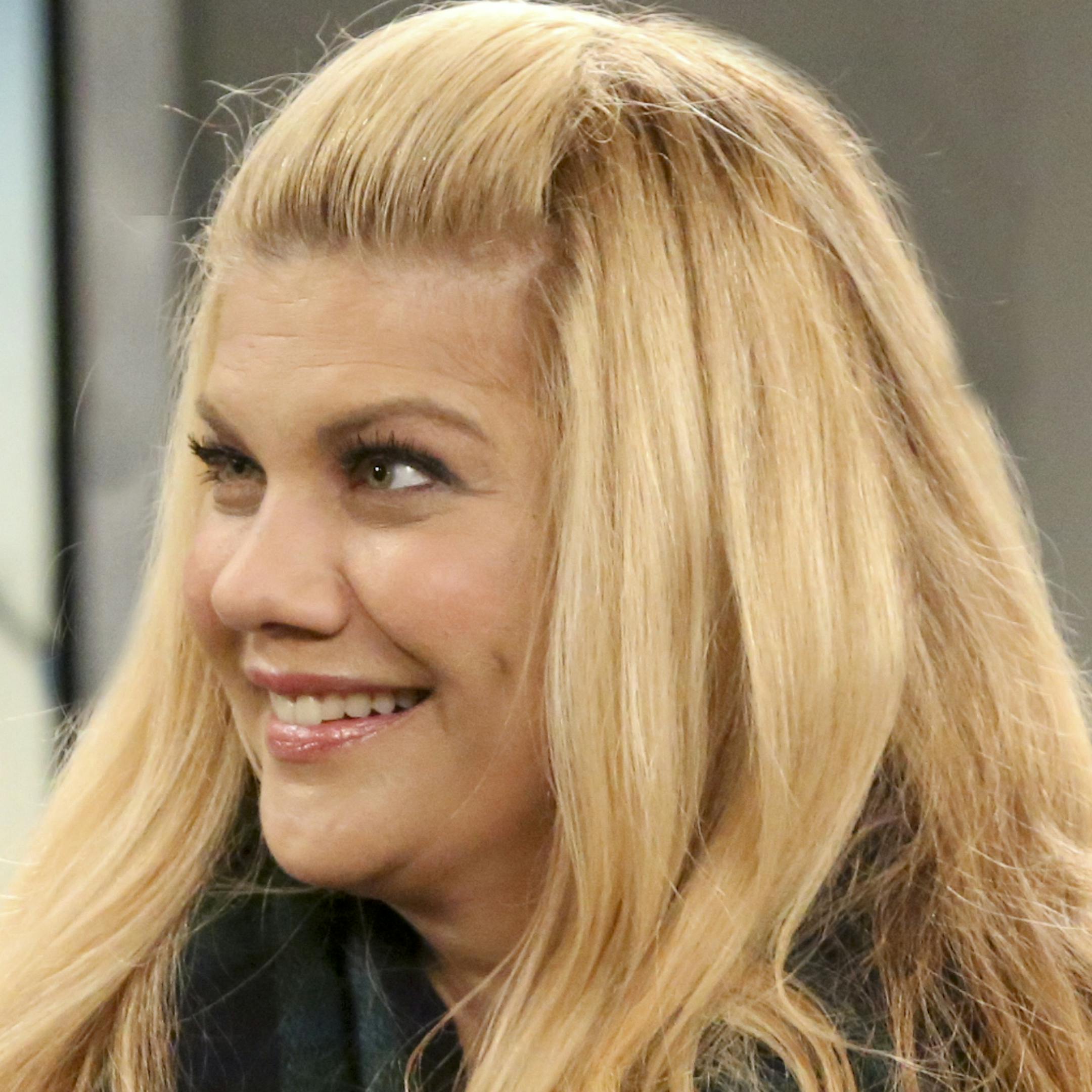 THE EXES -- Episode 313 - "How The Grinch Spent Xmas" -- Pictured: Holly Franklin (Kristen Johnson) Phil Chase (Donald Faison) Haskell Lutz (Wayne Knight) Stuart Gardner (David Alan Basche) Eden (Kelly Stables) Derek (Ben Lawson) Louis (Tyler Poelle) -- Photo by: Evans Vestal Ward/TVLand ORG XMIT: Season:1