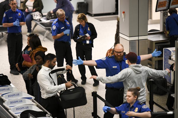 TSA employees worked without pay Tuesday at Terminal 1 at Minneapolis-St. Paul International Airport. ] Aaron Lavinsky &#xa5; aaron.lavinsky@startribu