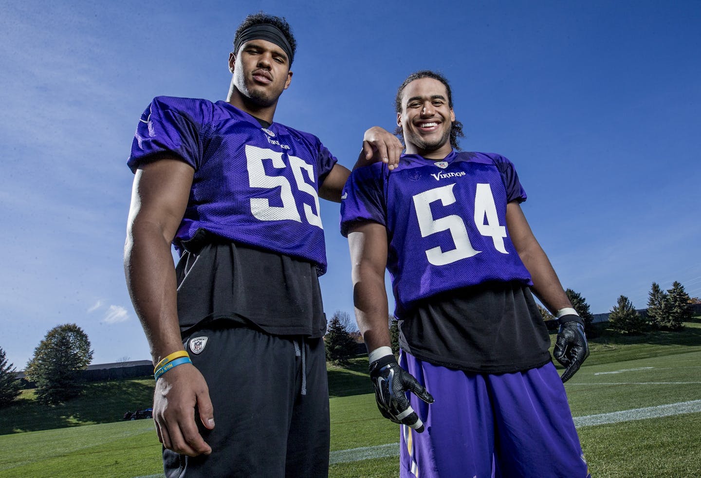 Minnesota Vikings linebackers Anthony Barr and Eric Kendricks.