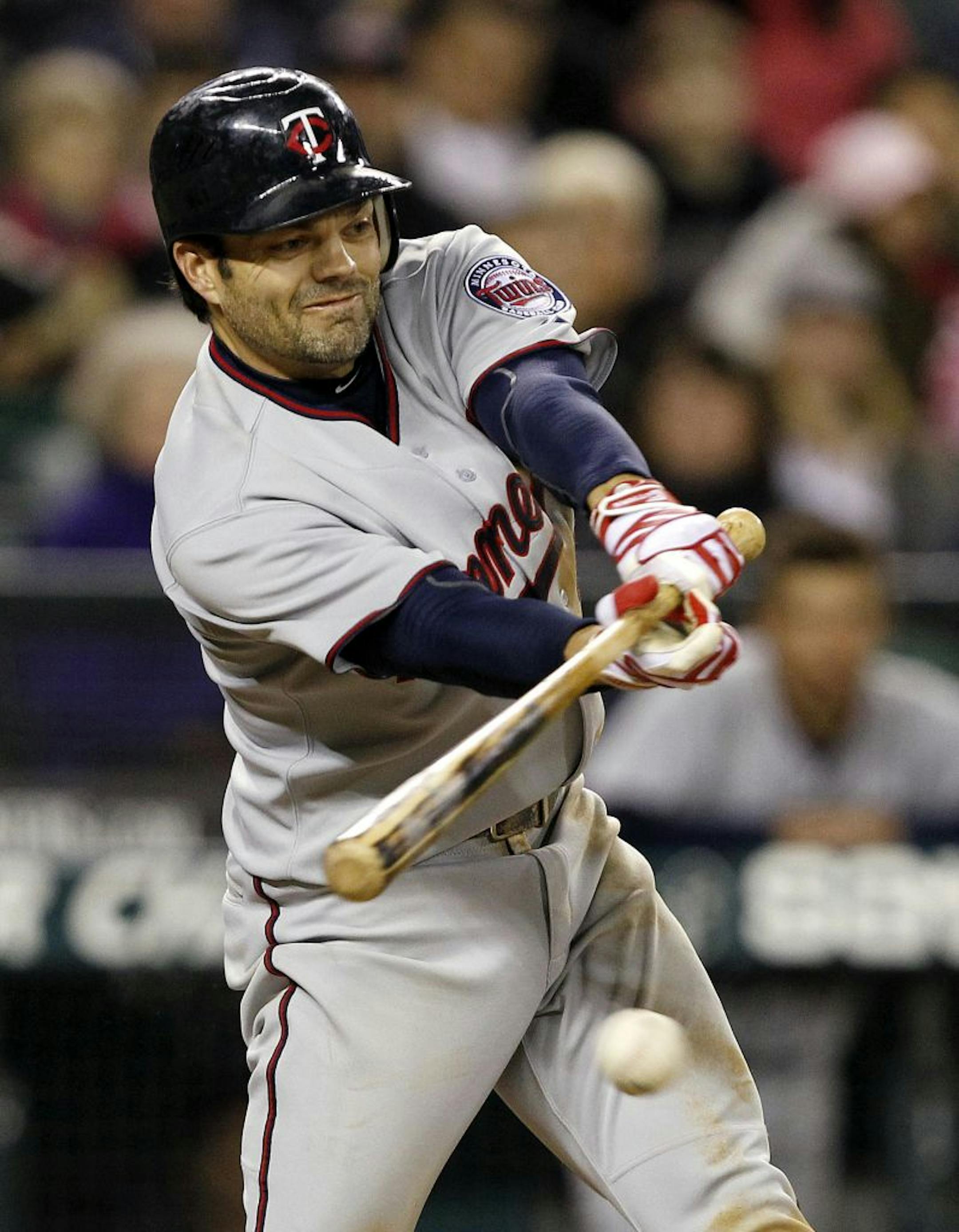 Twins infielder Jamey Carroll