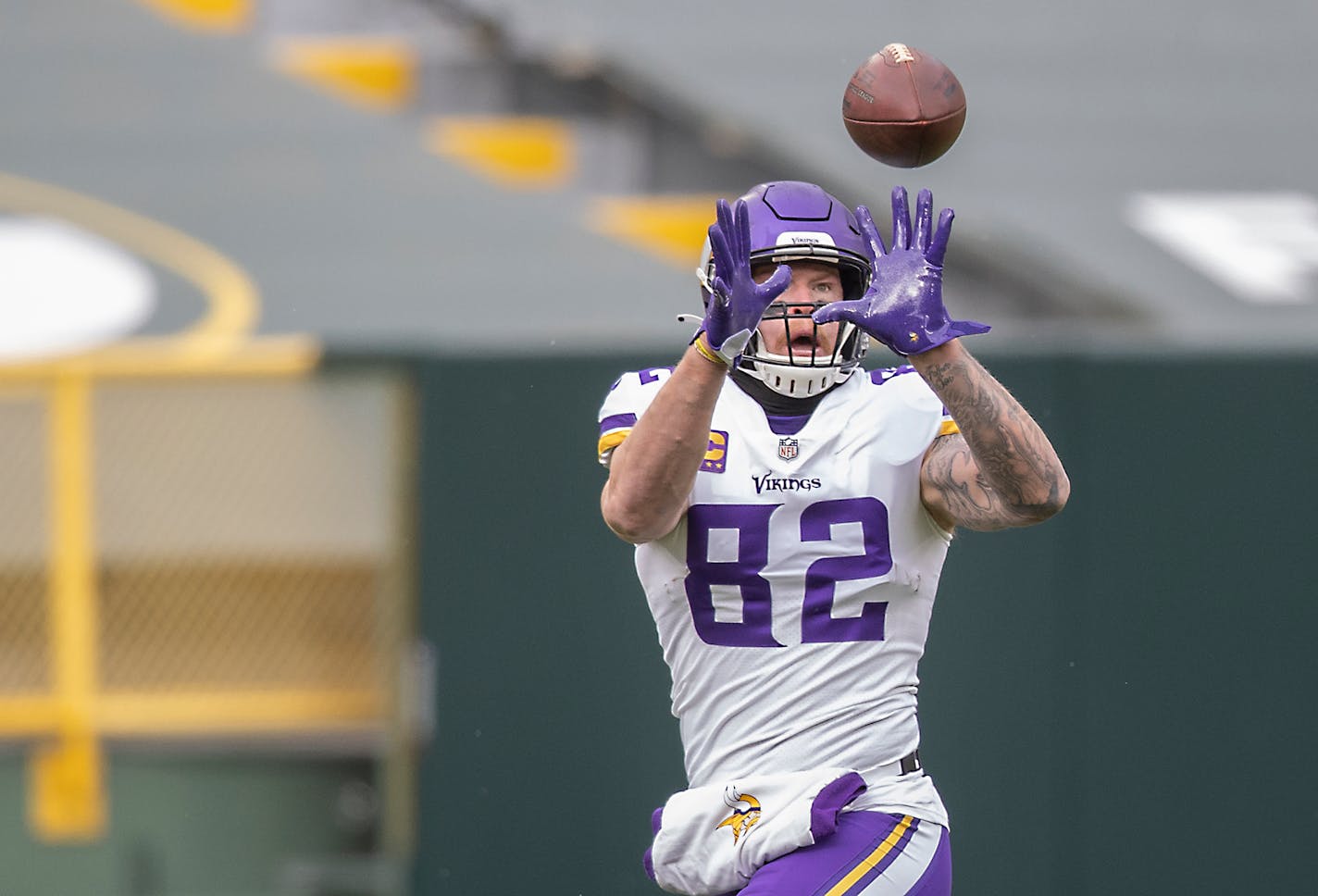 :Tight end Kyle Rudolph is set to make his 100th consecutive start for the Vikings later this month against the Chicago Bears.