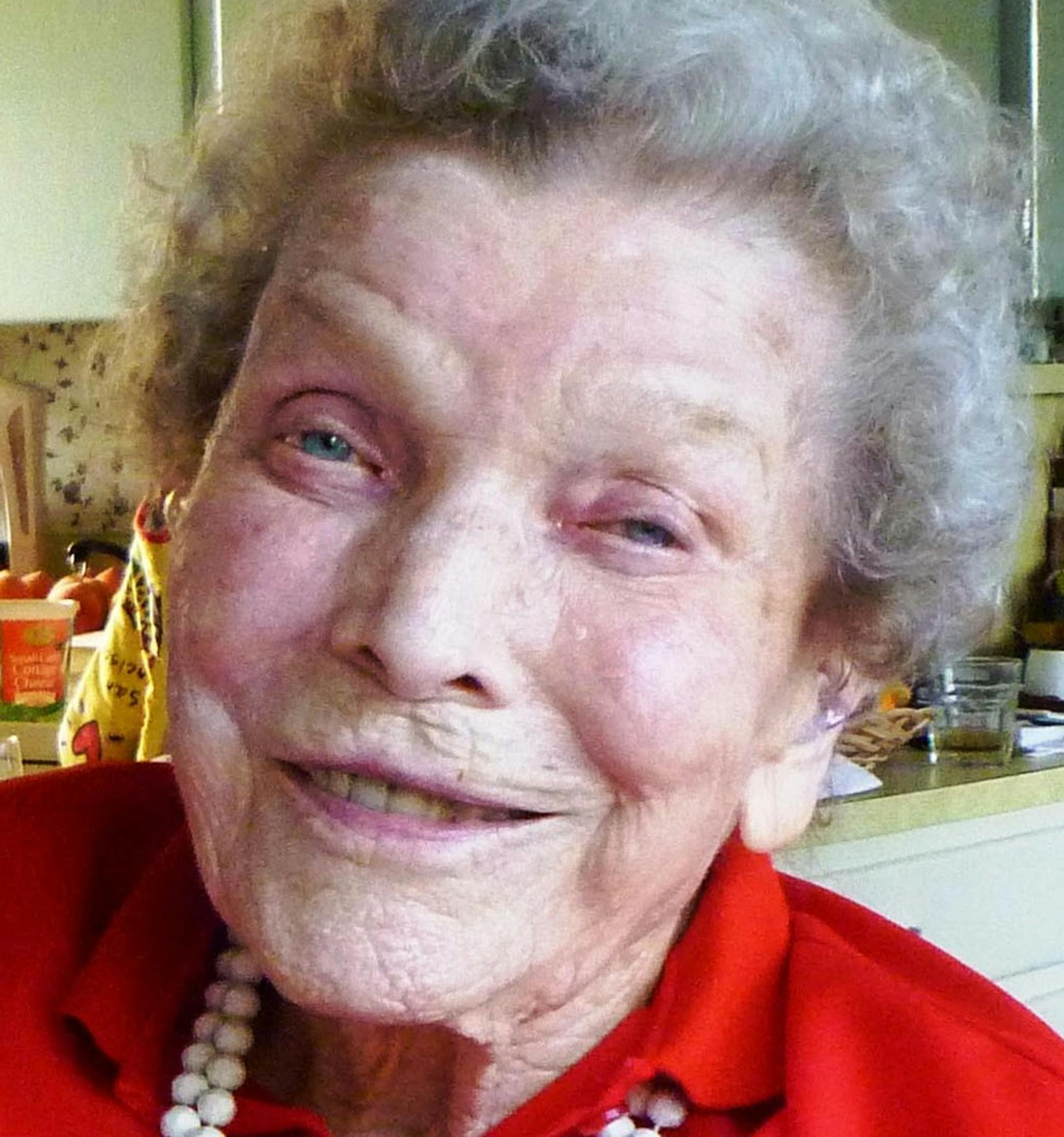 Dorothy Janes, of East Gull Lake, died July 19, 2014