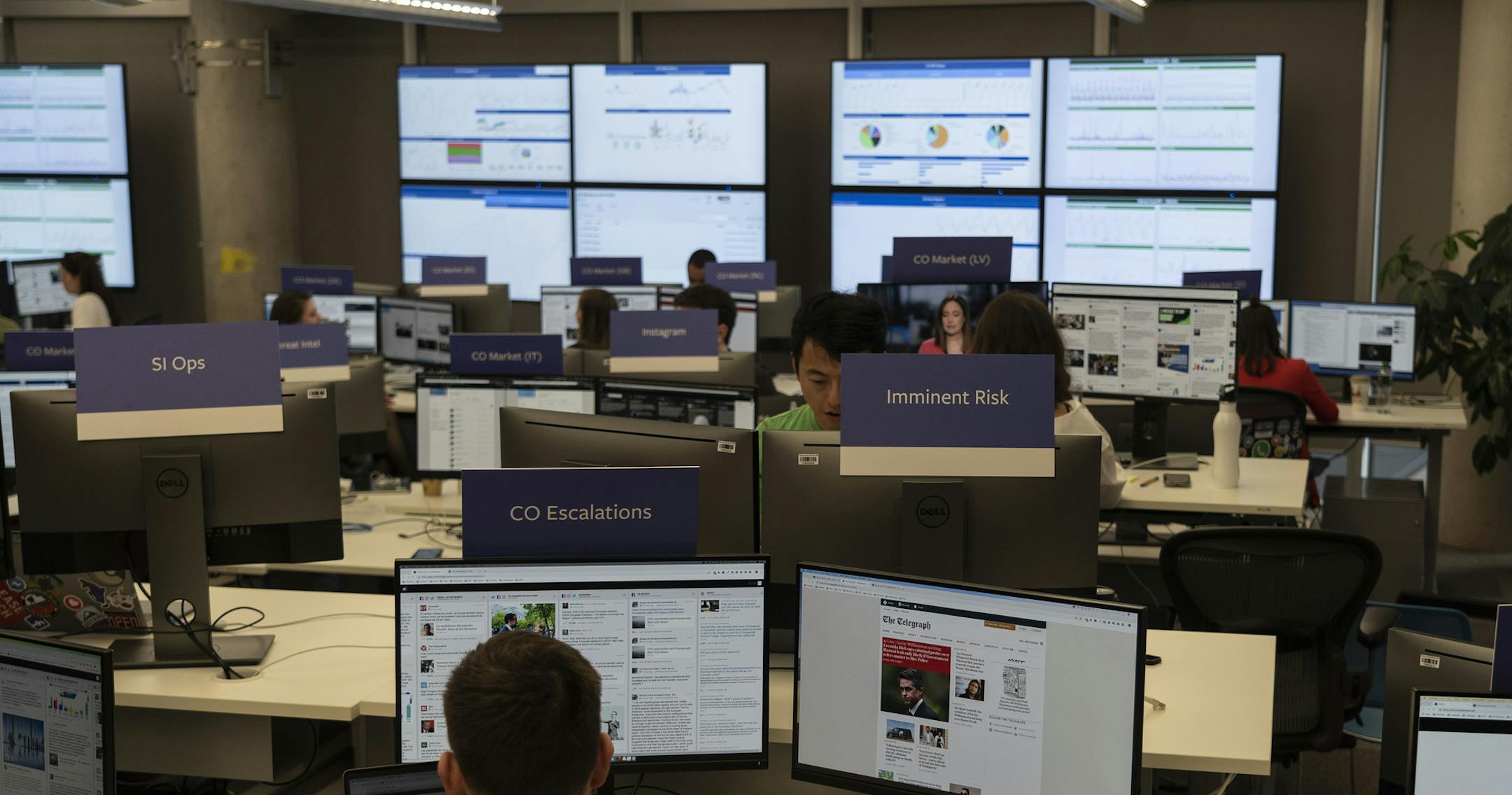 Facebook’s new operations center in Dublin, May 2, 2019. The cramped space is home to Facebook’s operations center to oversee the European Union’s parliamentary election, which will be held May 23 to May 26 in 28 countries. ( Paulo Nunes dos Santos/The New York Times)