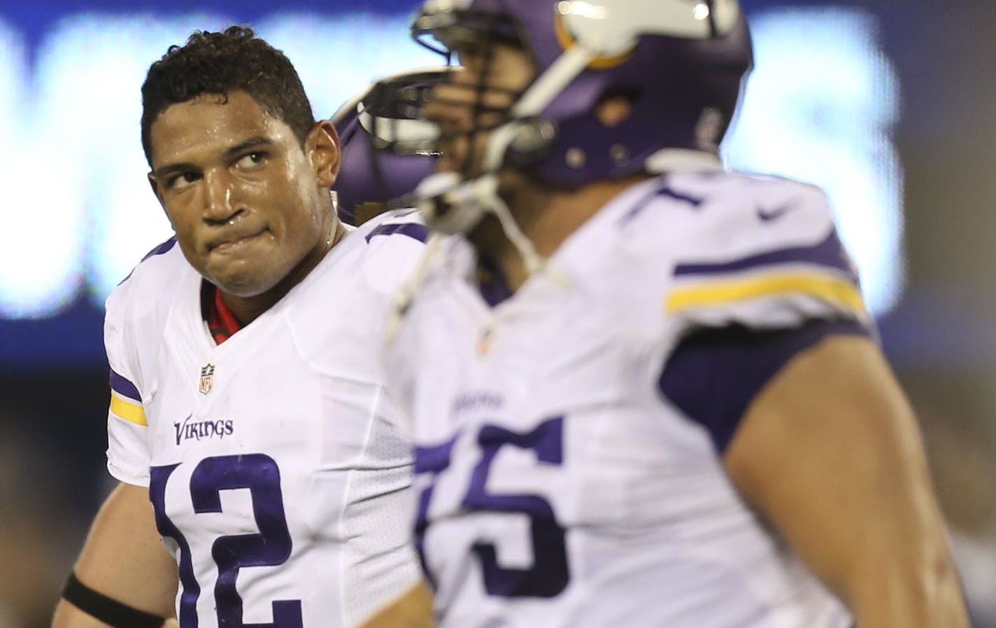 The Minnesota Vikings lost to the New York Giants 23-7 Monday night, October 21, 2013 at MetLife Stadium in East Rutherford, New Jersey. Minnesota Vikings quarterback Josh Freeman (12) walked off the field after a failed fourth down play late in the fourth quarter. ] JEFF WHEELER &#x201a;&#xc4;&#xa2; jeff.wheeler@startribune.com