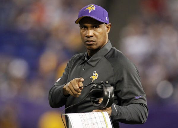 Minnesota Vikings head coach Leslie Frazier looks on during the second half of an NFL football game against the Chicago Bears Sunday, Dec. 9, 2012, in