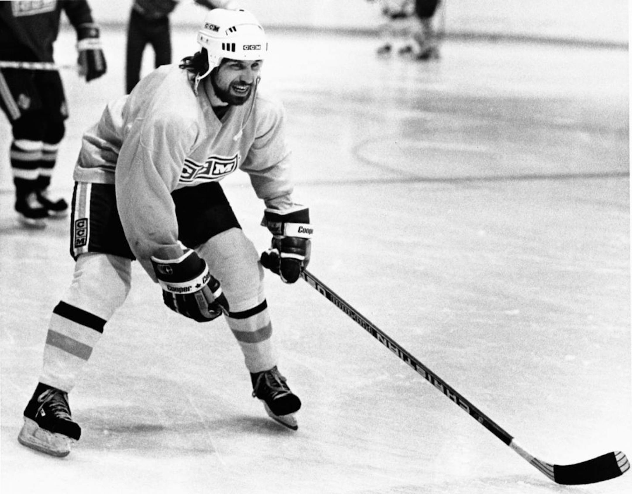 FILE -- Mark Pavelich on the ice in March 1987.